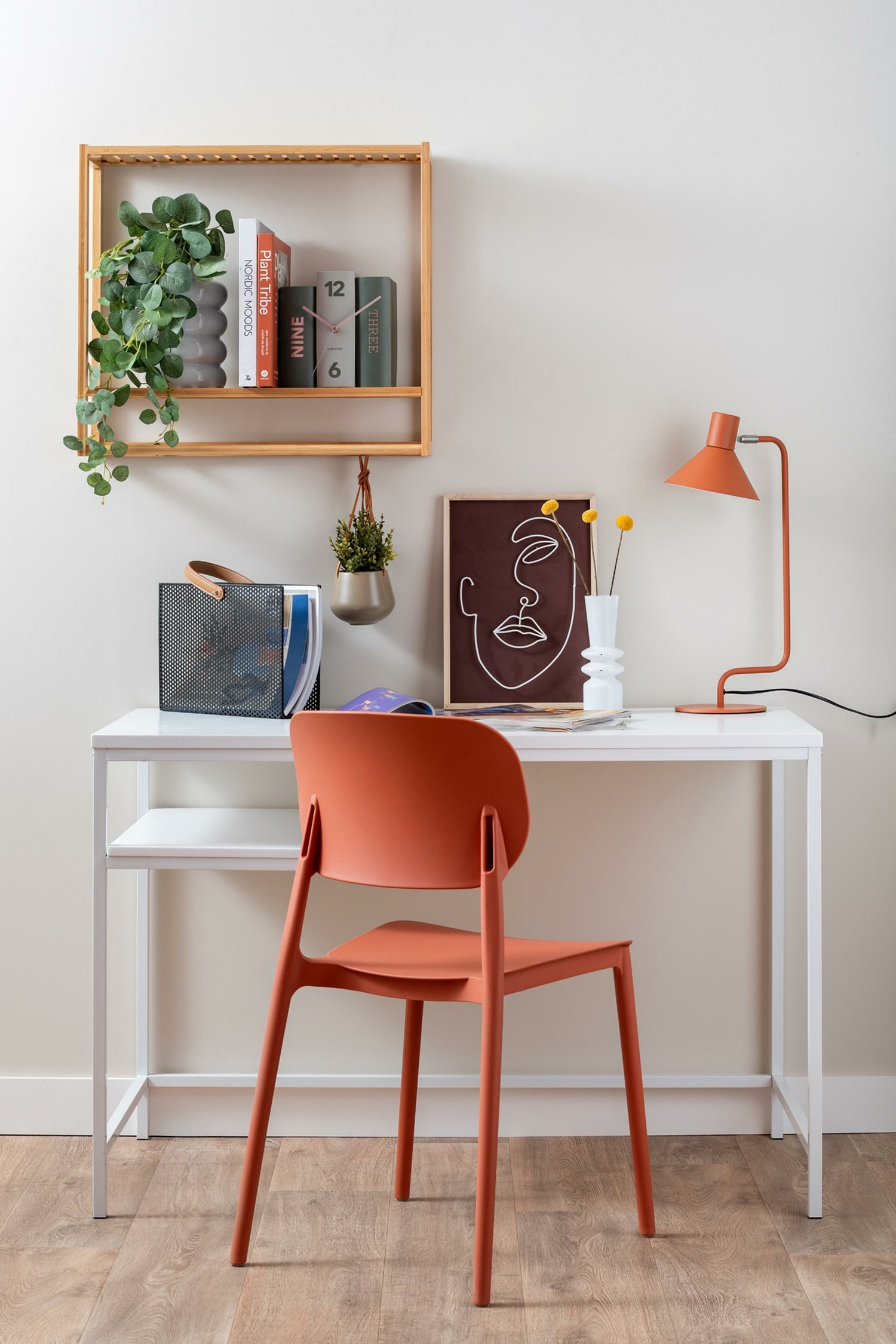 Cheer Chaise - Orange Brûlée