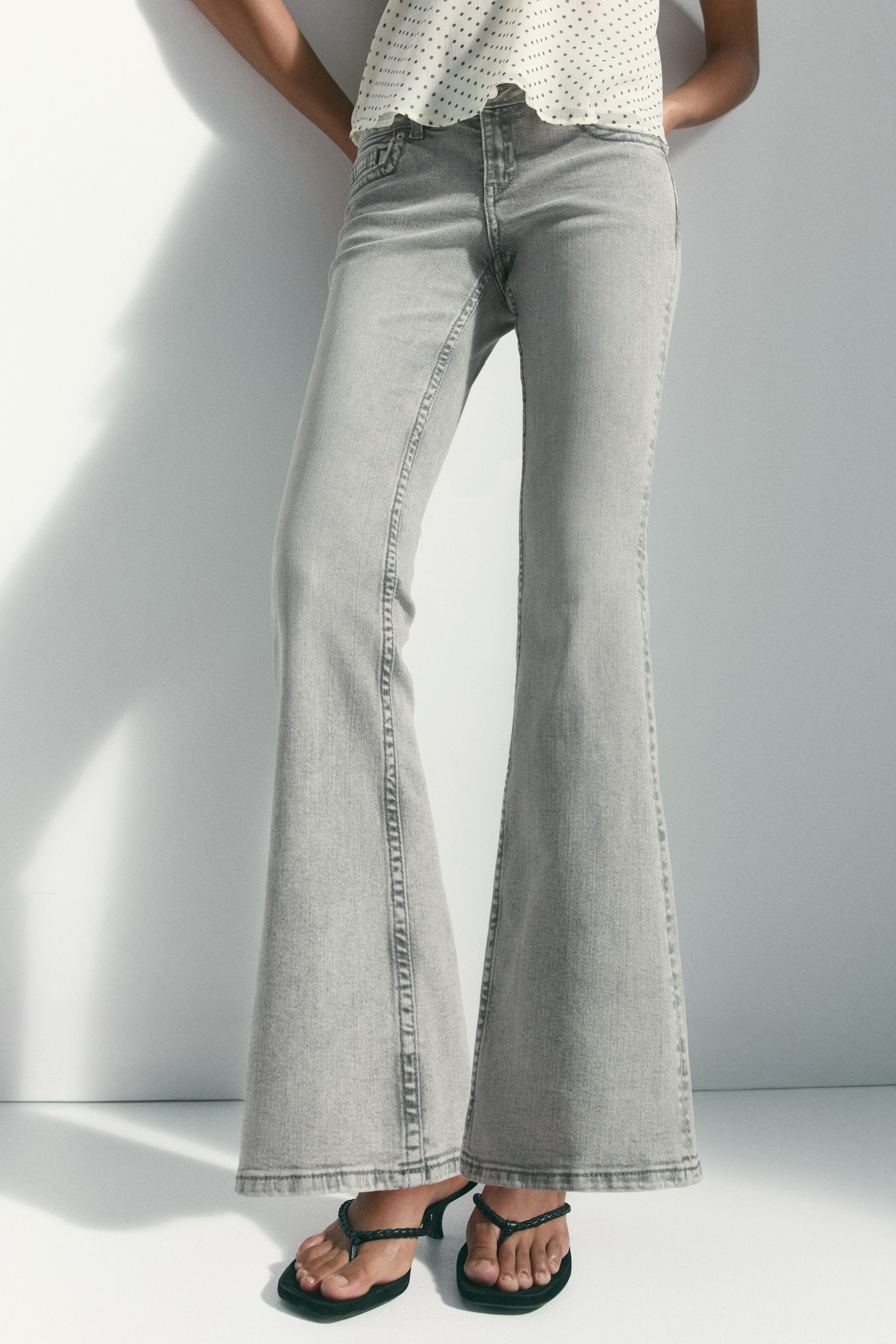 Flared Low Waist Jeans-Grey - 5