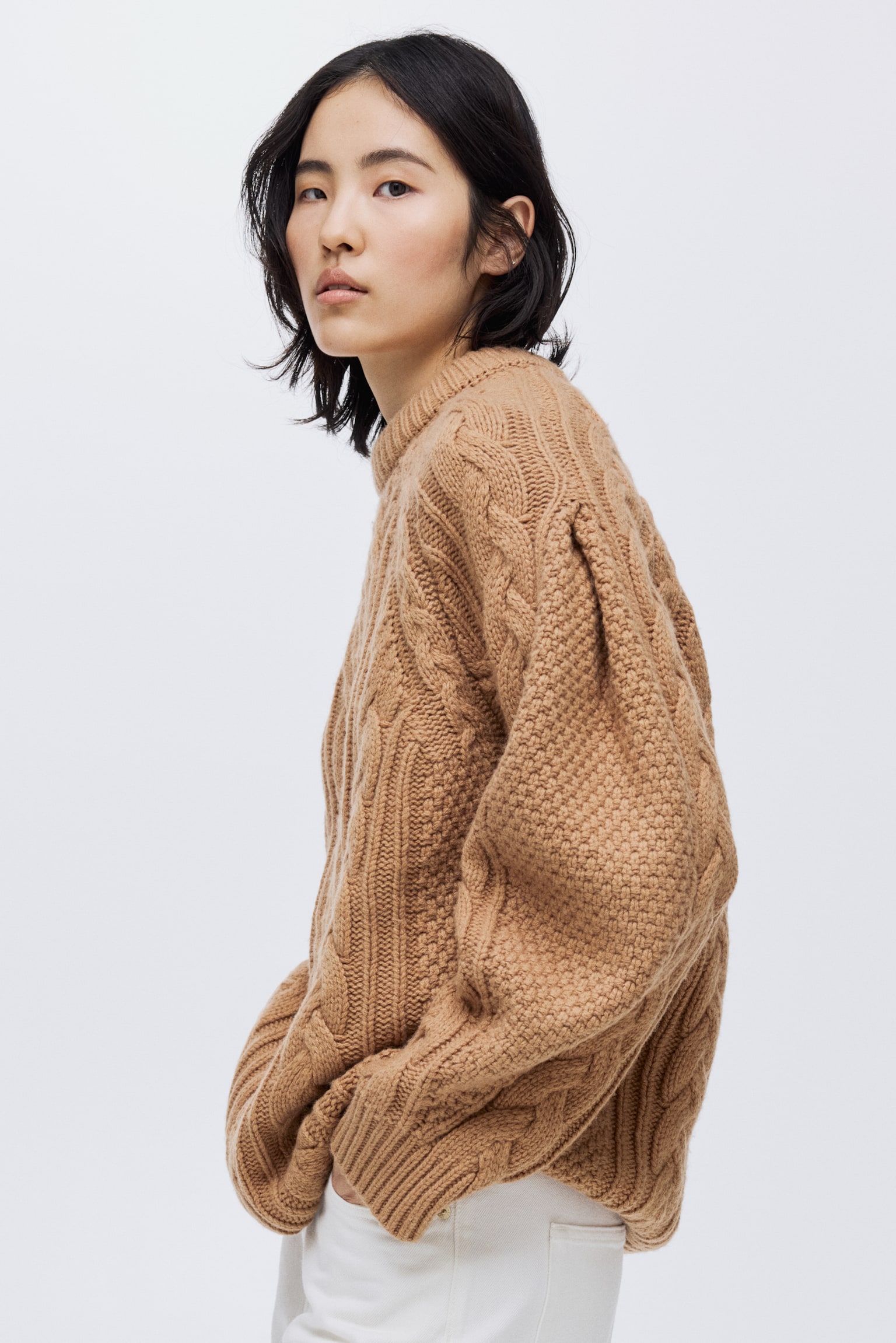 Cable-knit wool-blend jumper - Beige - 1