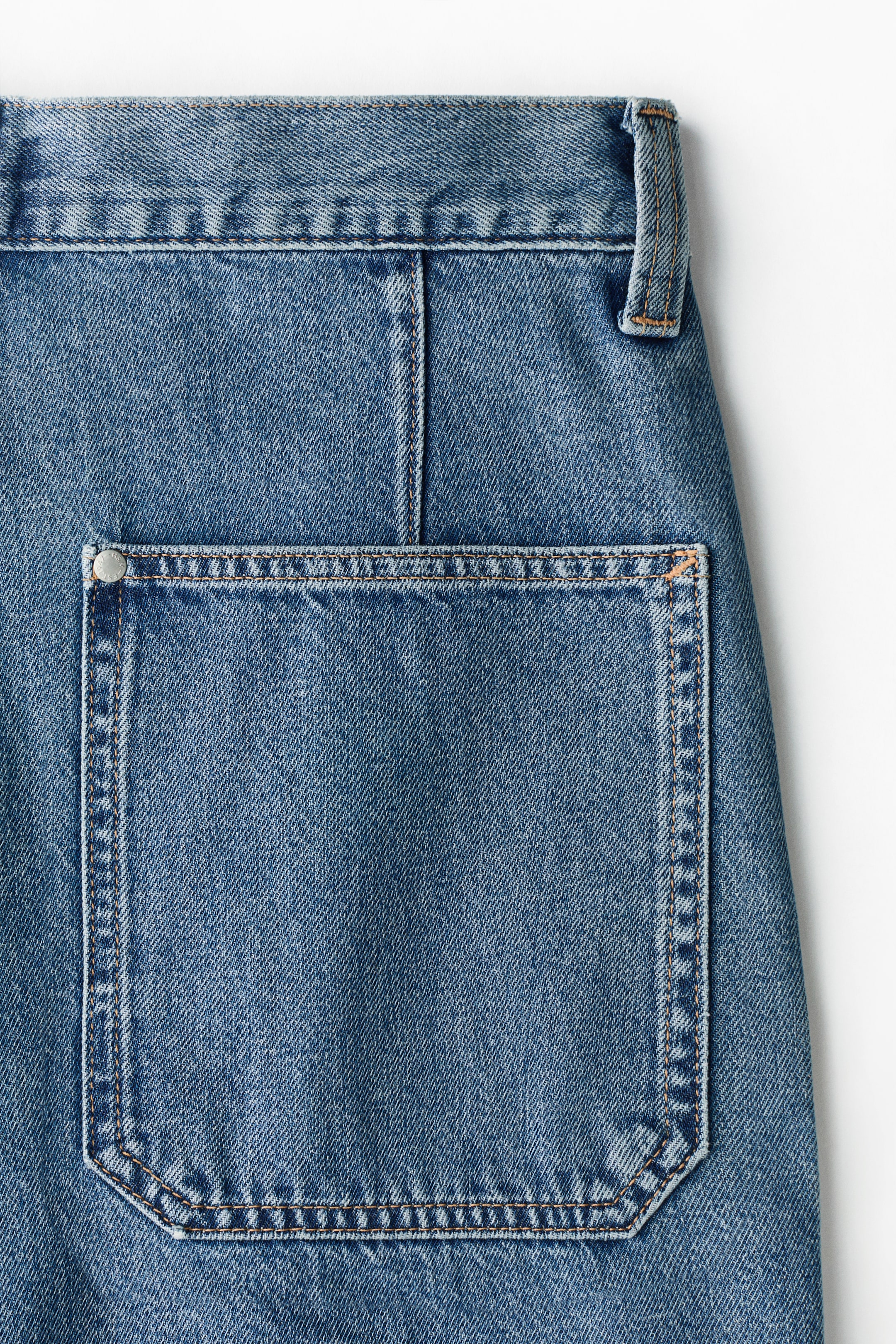 Baggy Pleated Denim Shorts