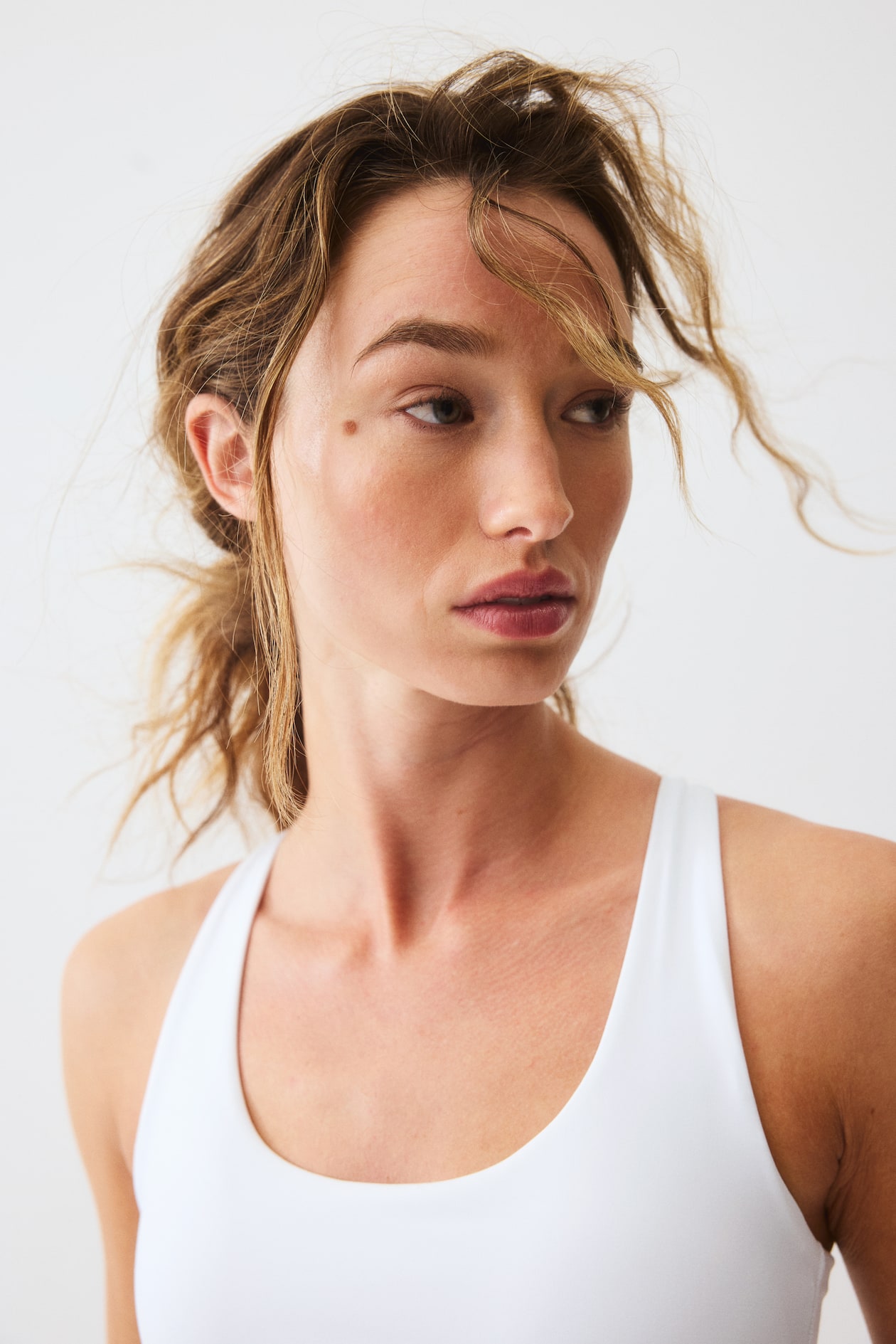 Sports Tank Top with SoftMove - image 3