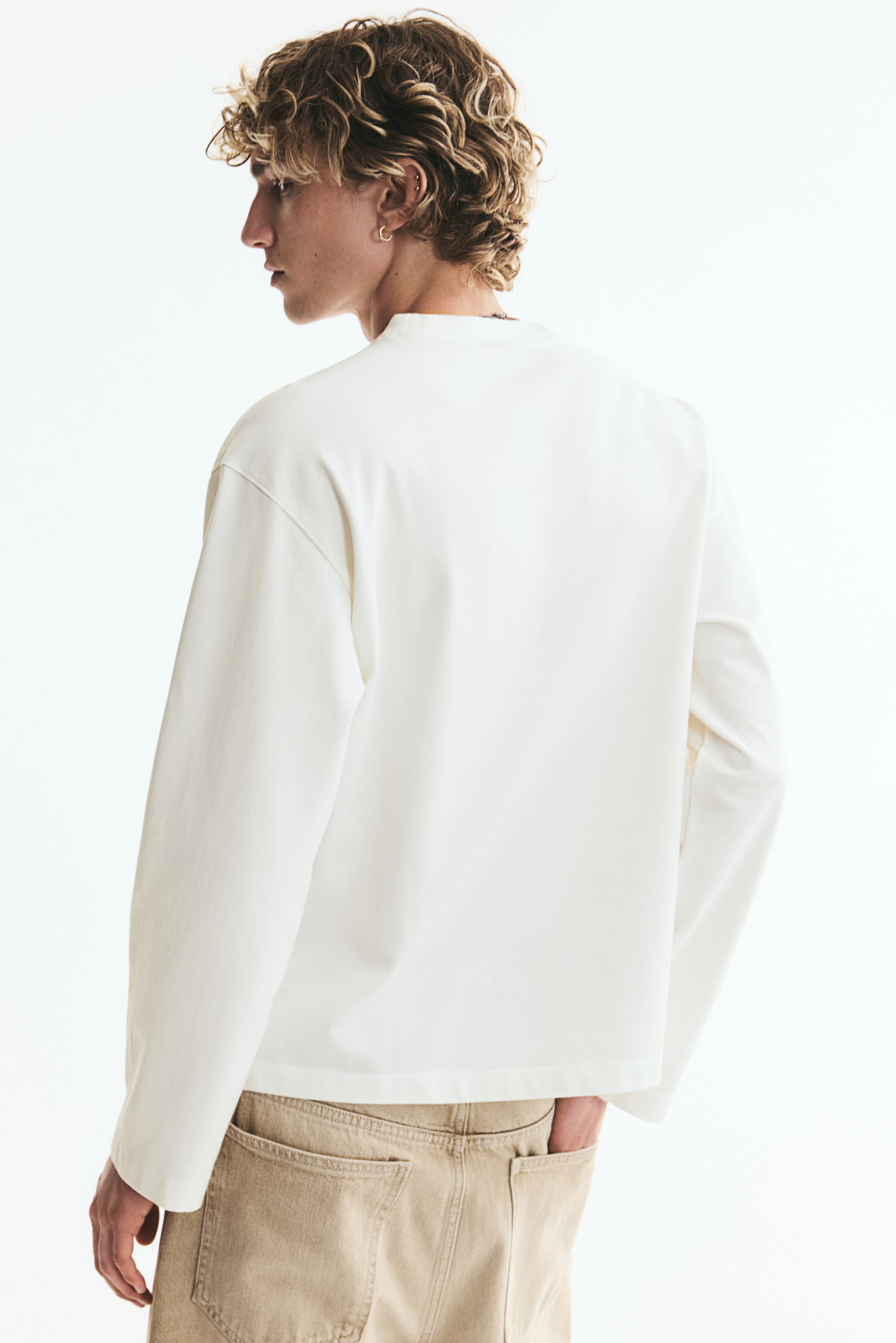 Boxy Relaxed-Fit Long-Sleeved T-Shirt