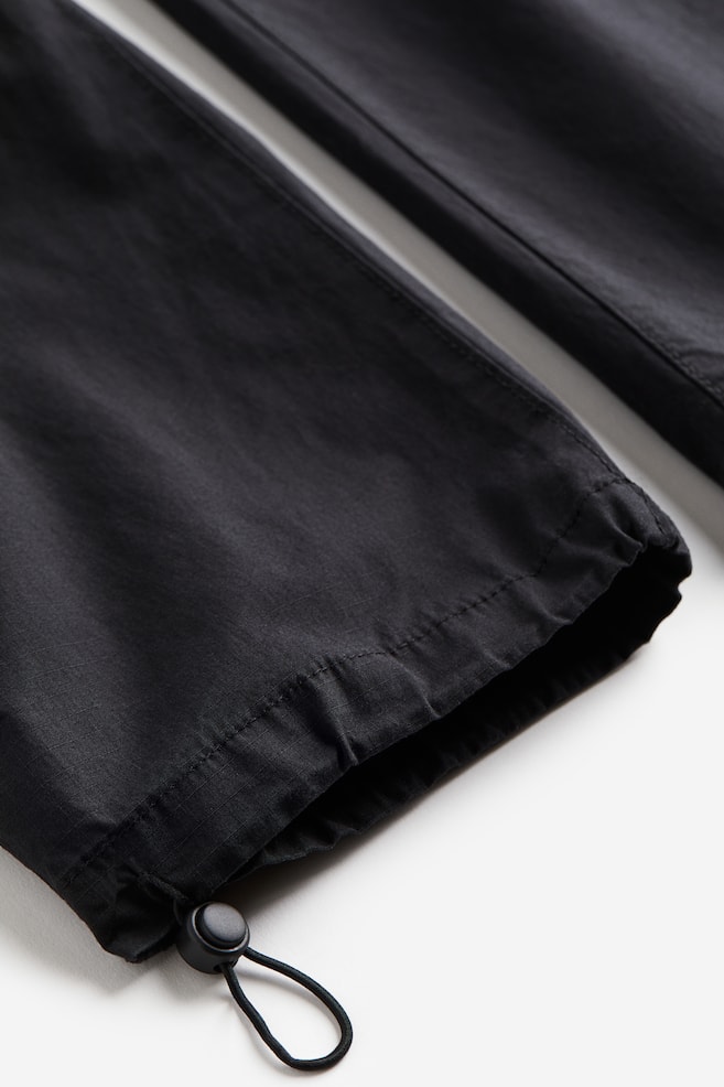 Pantalon cargo Regular Fit en tissu ripstop - Noir/Vert kaki/Beige clair/Vert kaki/motif/dc/dc/dc - 4