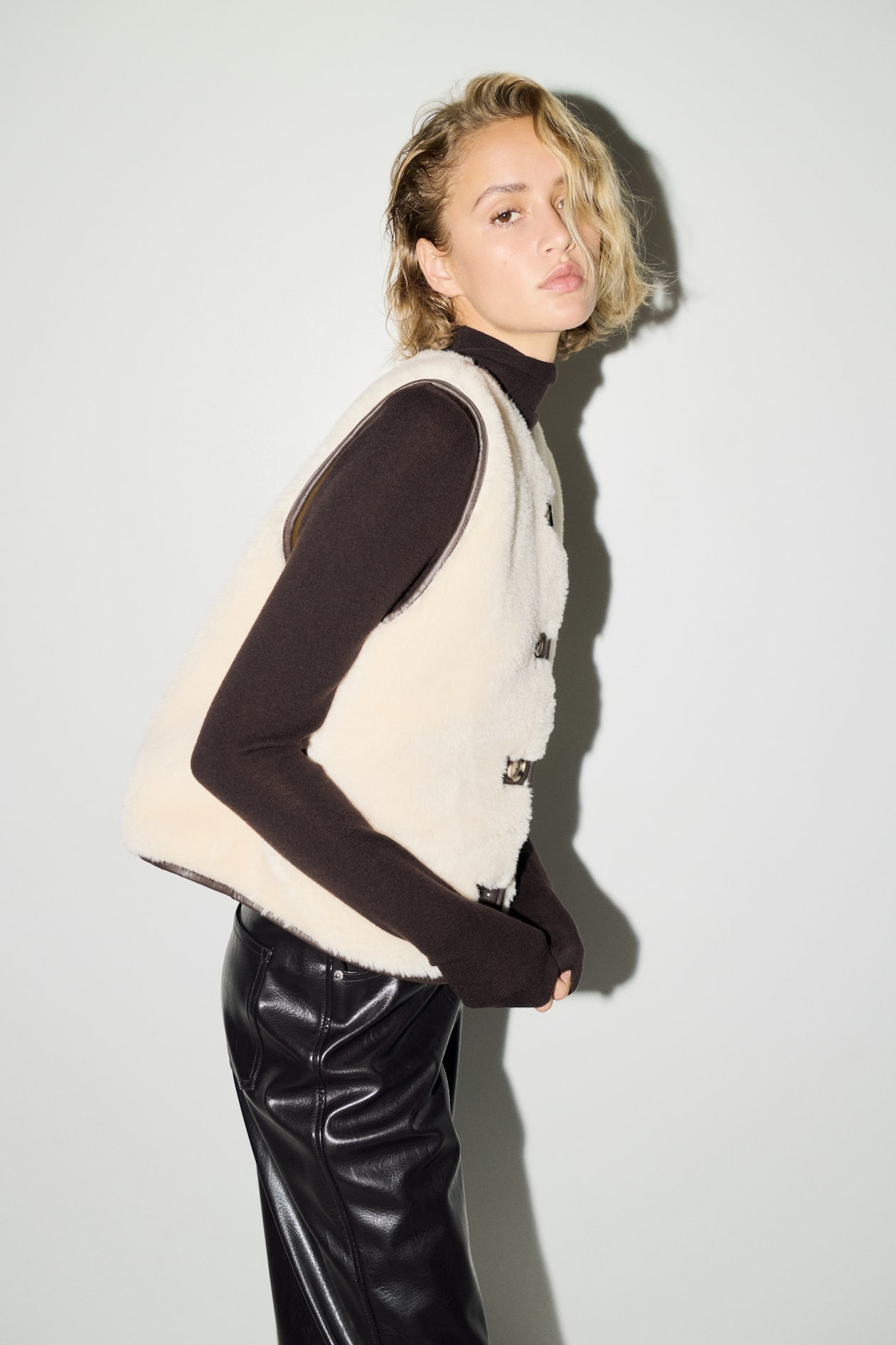Vest - image 2