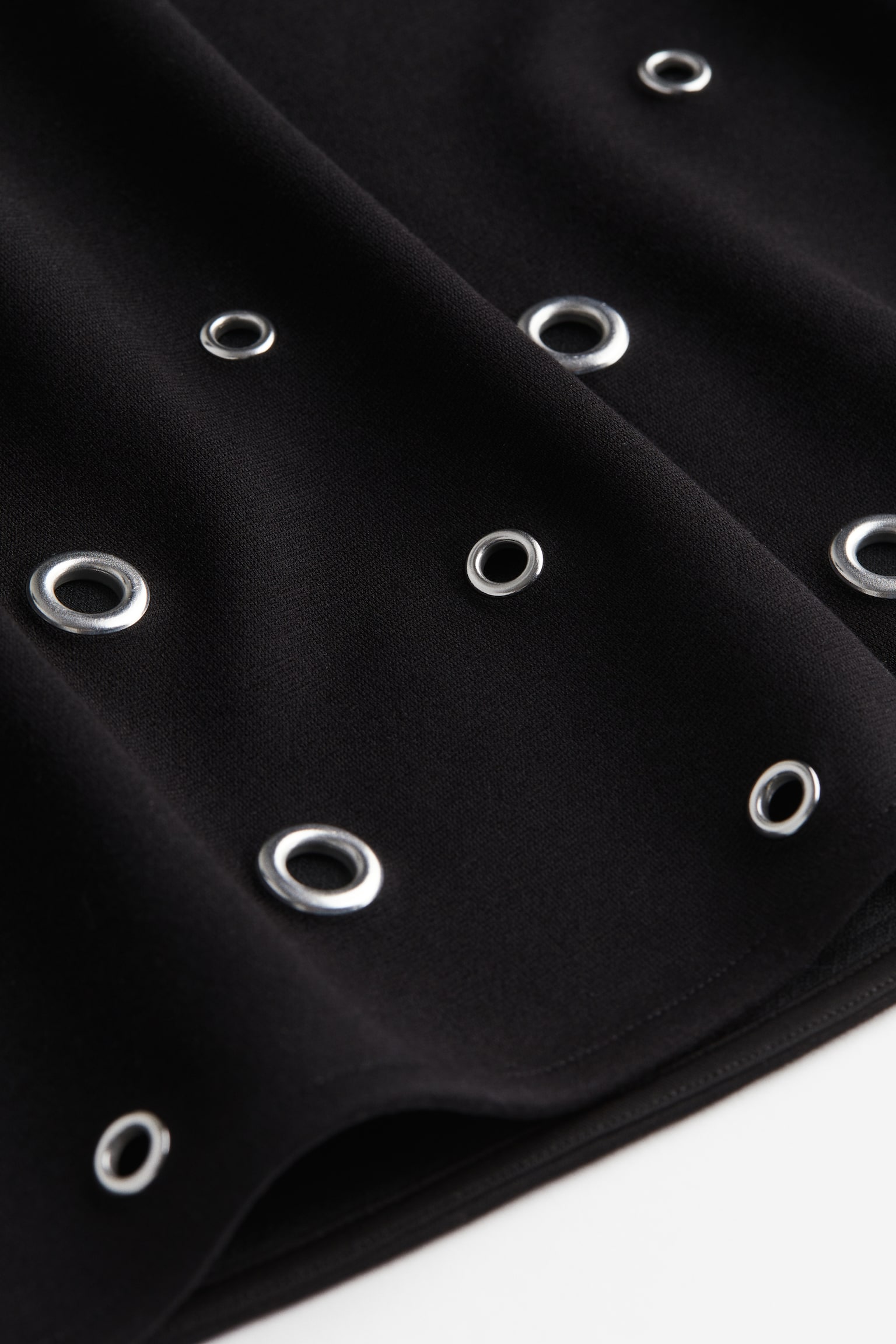 Eyelet-detail skirt - Black - 2