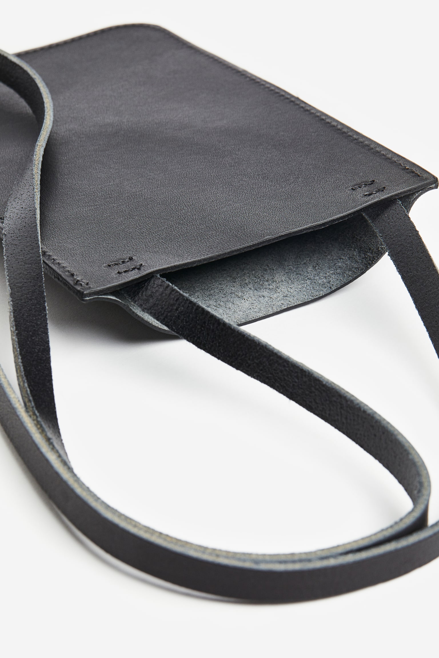 Leather neck-strap pouch - Black - 2