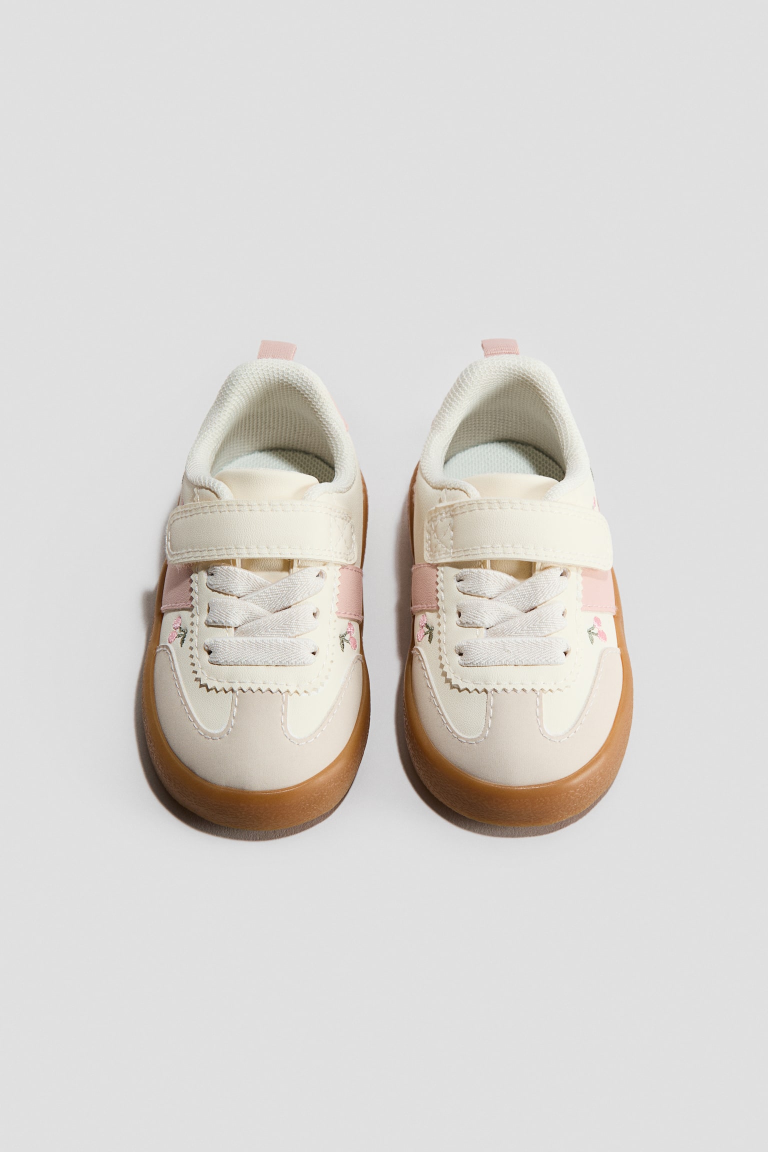 Embroidery-detail trainers - Cream/Cherries/White/Hearts - 2