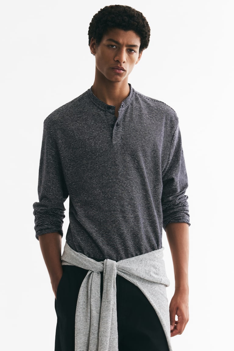 Majica od mešanog lana s Henli izrezom Relaxed Fit