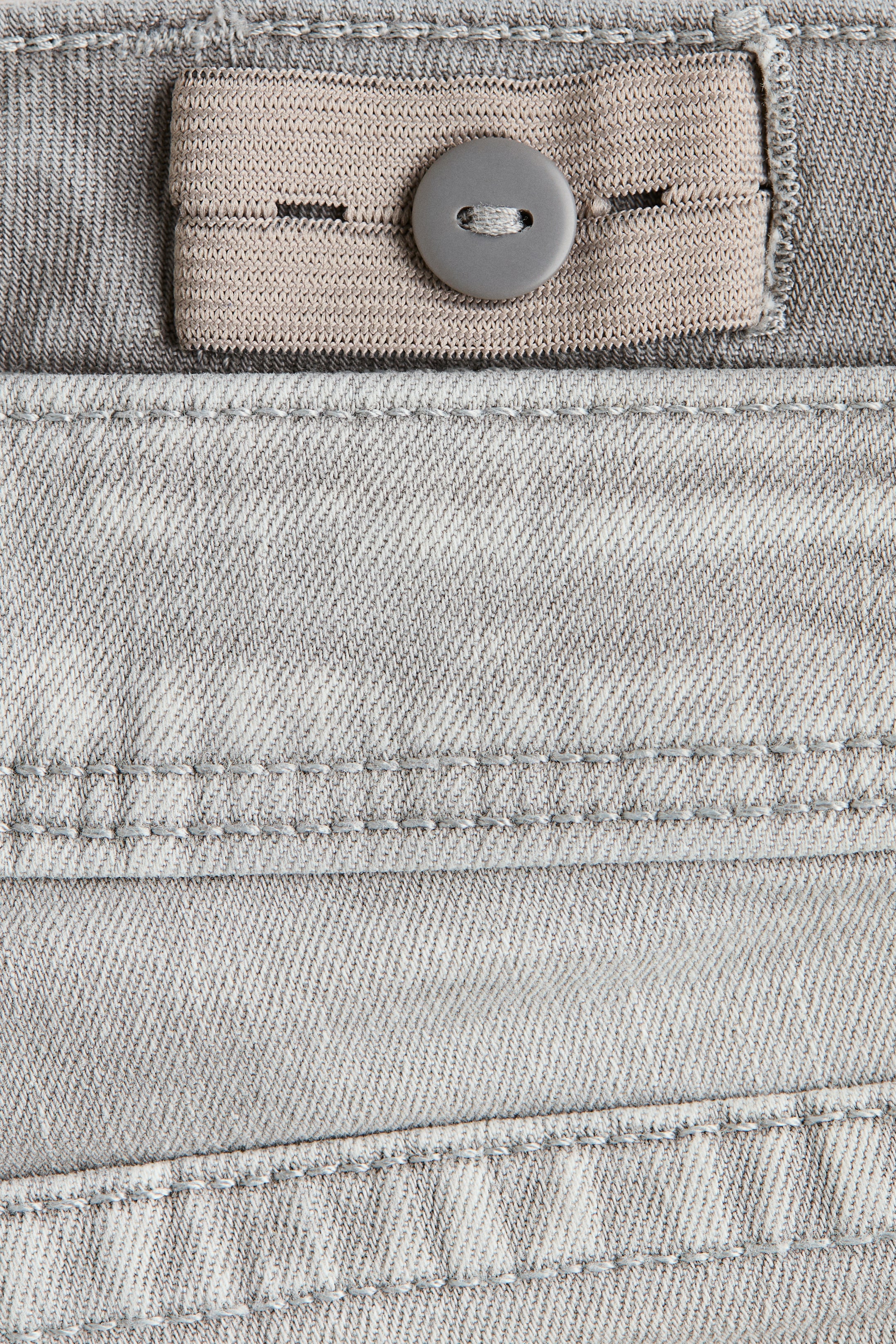 Детские джинсы H&M Embroidered-Detail Flared Low Jeans — фото 4
