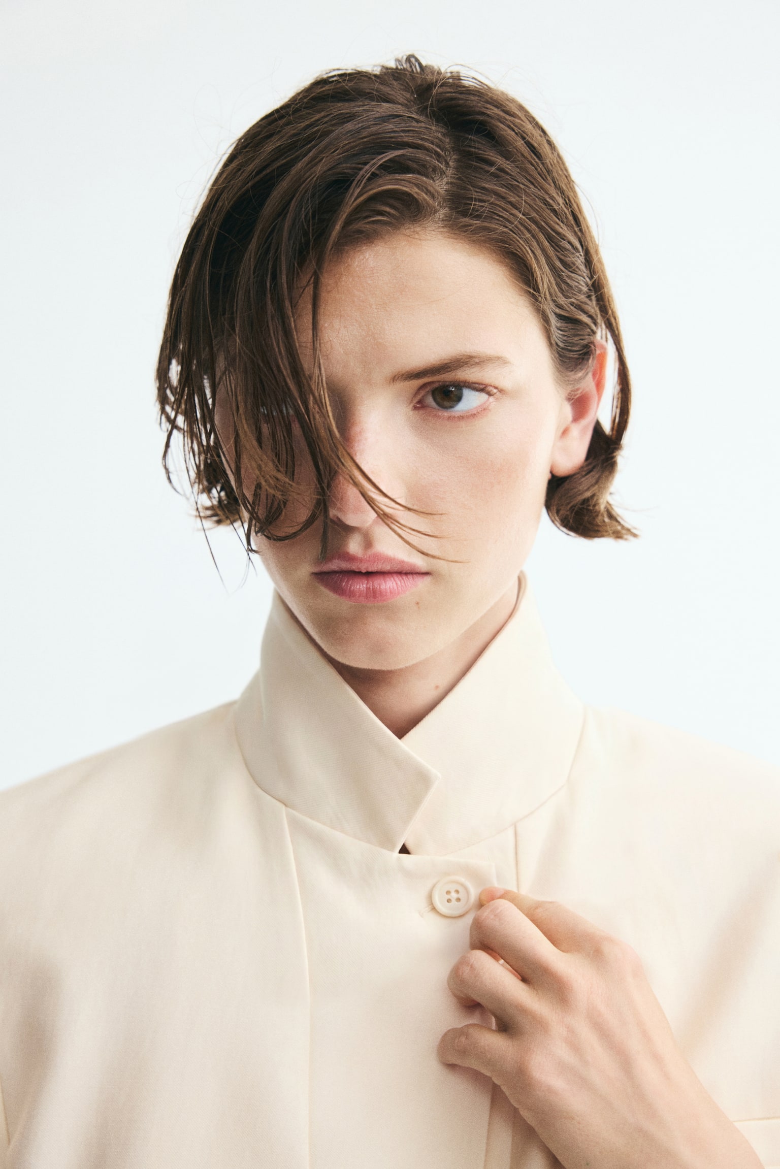 Женская куртка H&M Lyocell-Blend Jacket with Elbow-Length Sleeves, цвет: Кремовый — фото 4