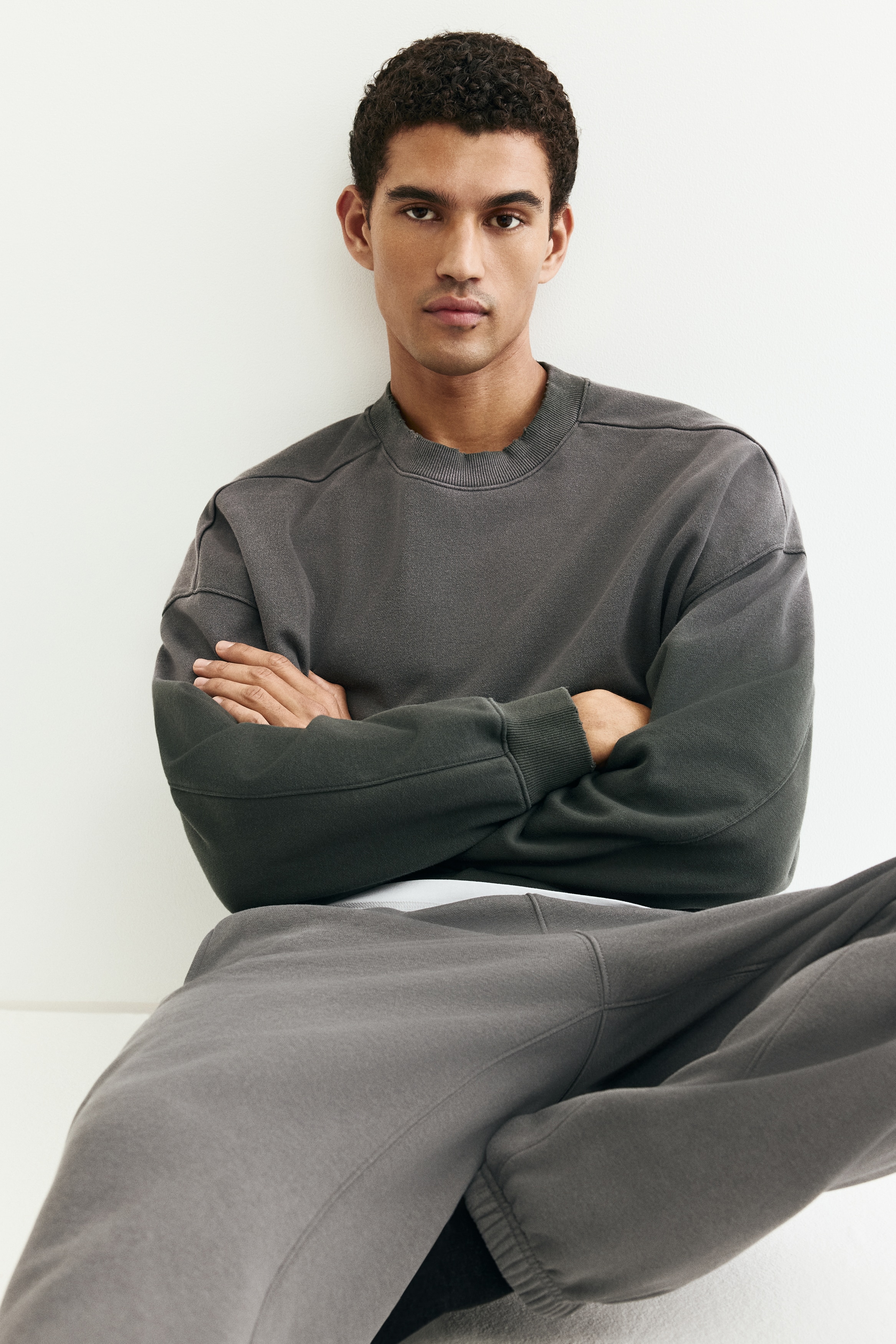 Relaxed Fit Sweatpants