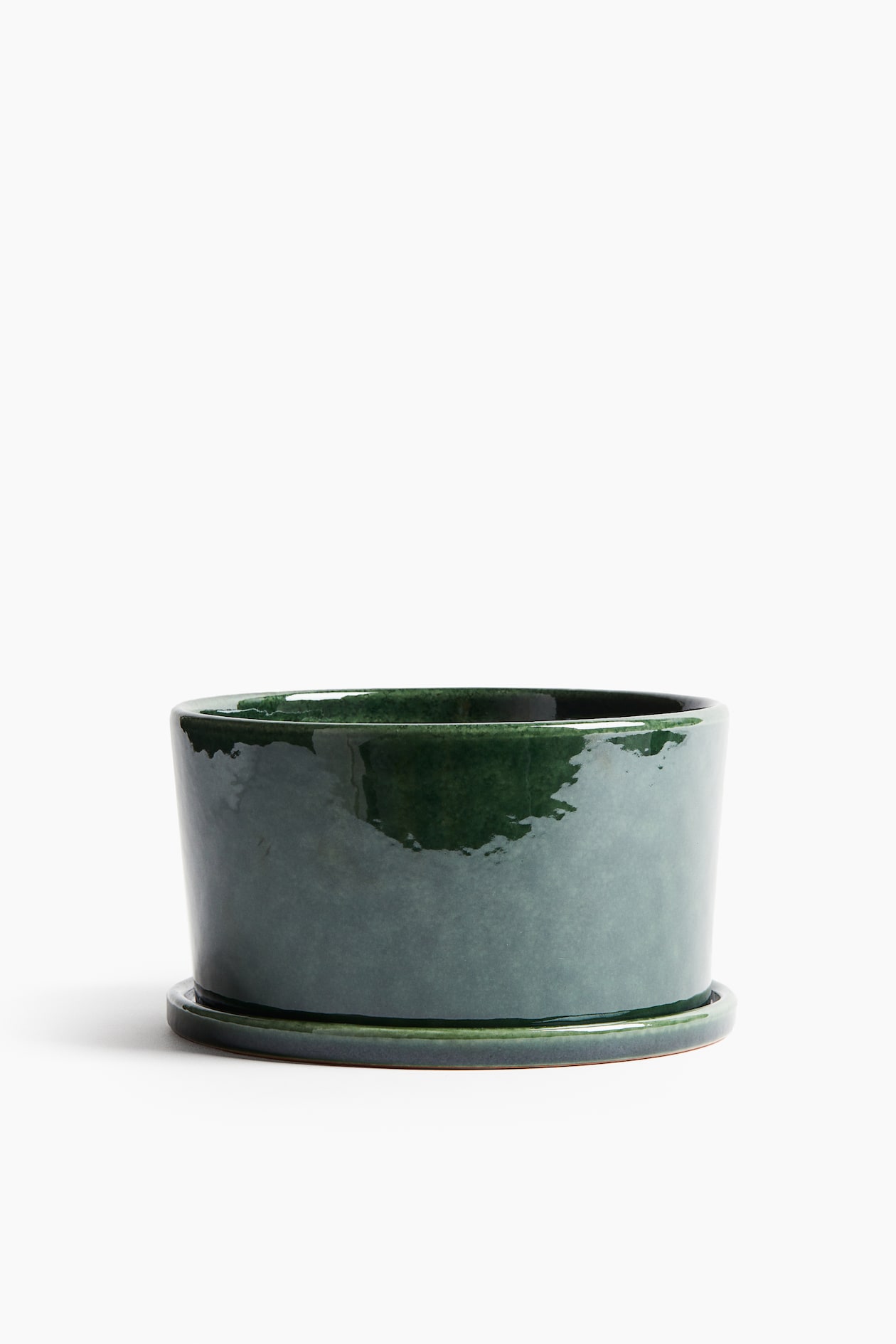Wide terracotta plant pot and saucer - Dark green - Home All | H&M GB