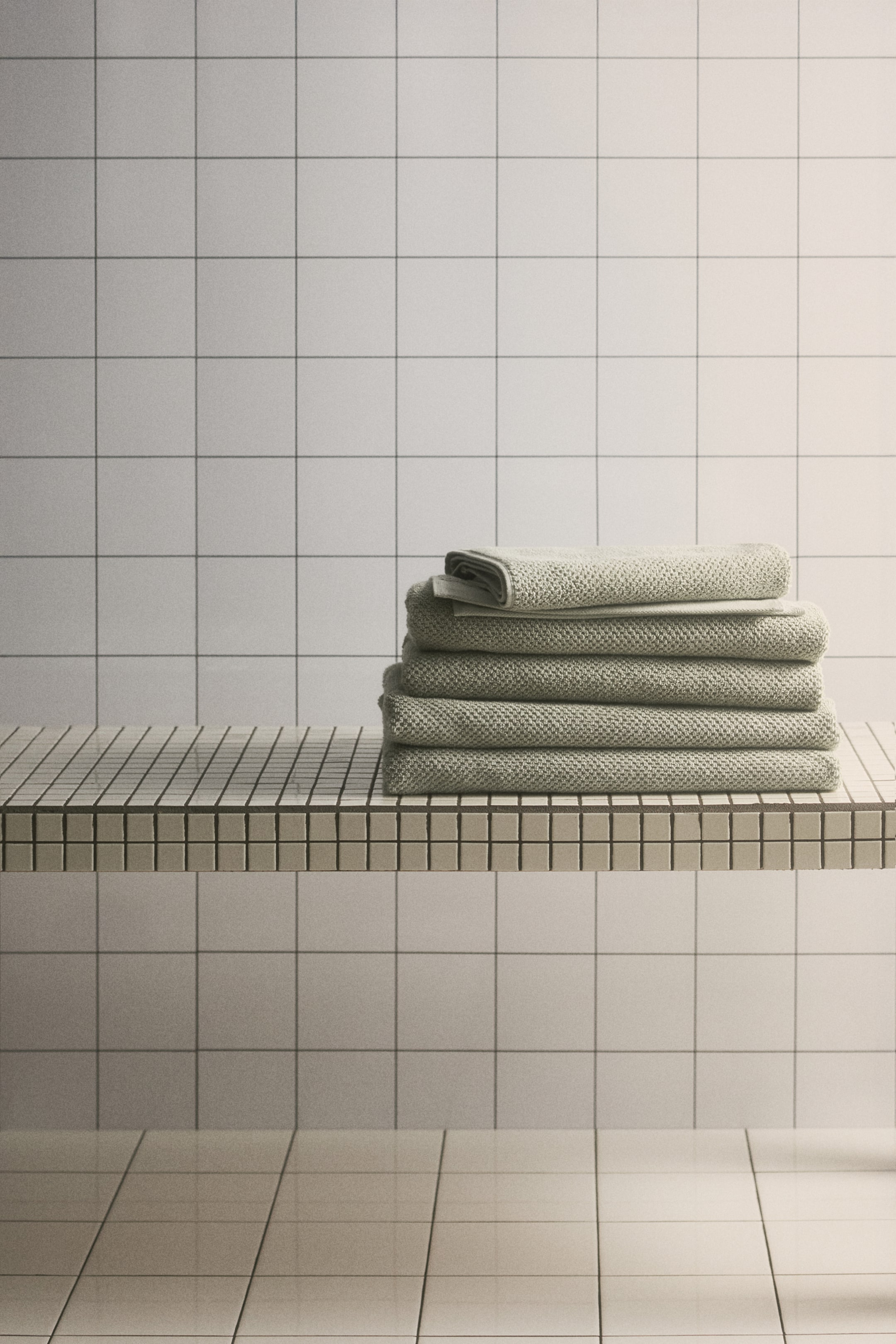 Vis større bilde: Badelaken i bomullsfrotté - Salviegrønn - Home All | H&M NO 1