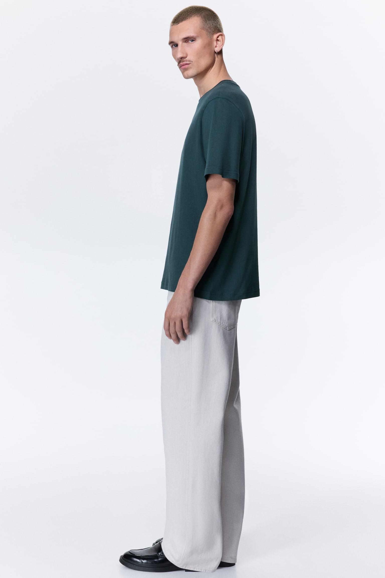 Áo thun Regular Fit - Màu xanh mòng két đậm/Màu xám đậm/Màu đen/Màu trắng/Màu xanh lá rừng/Màu xanh tím than/Màu xám đốm/Màu be nhạt - 4