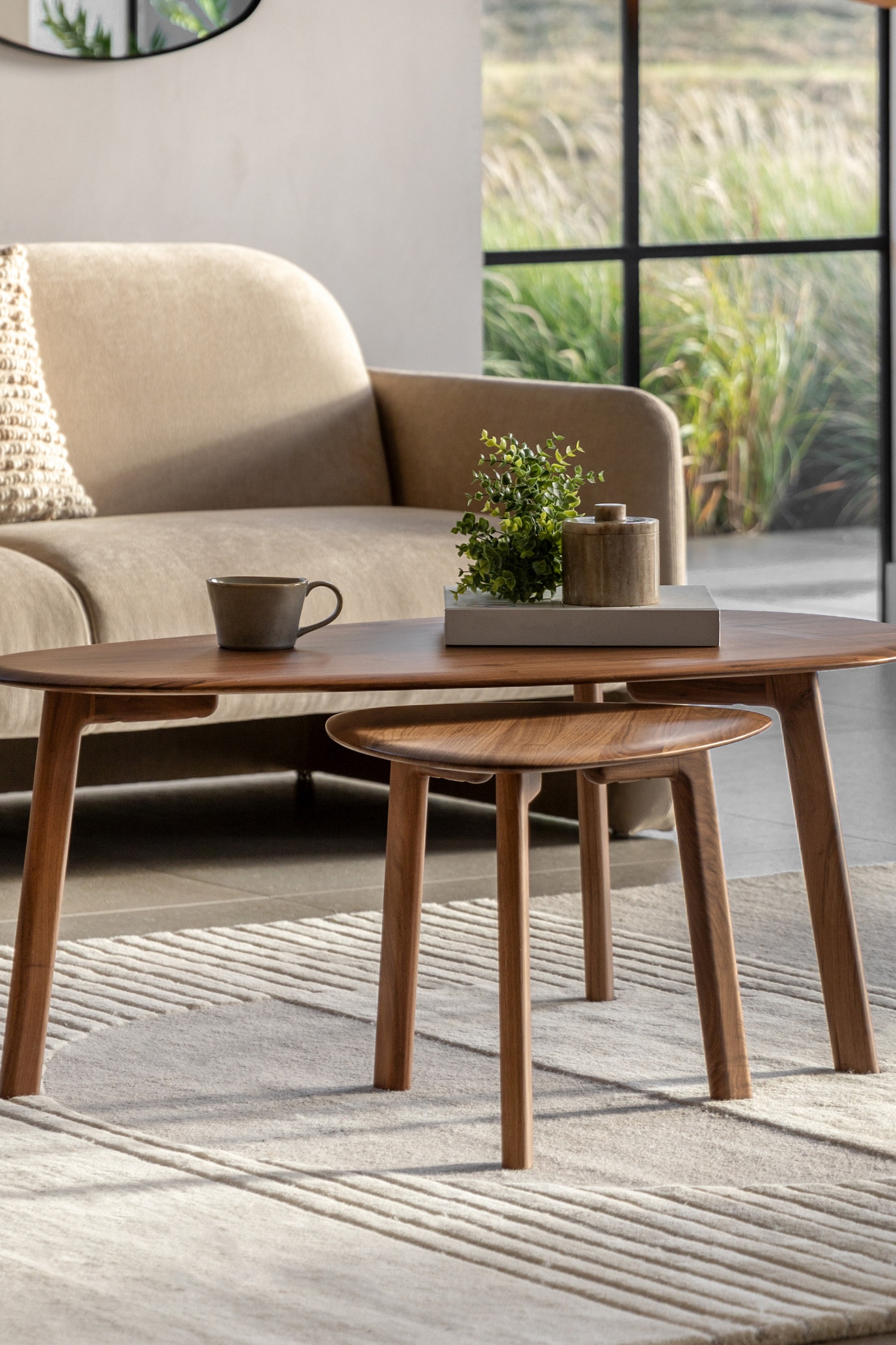 Nest Of 2 Wooden Coffee Tables - Dark Wood