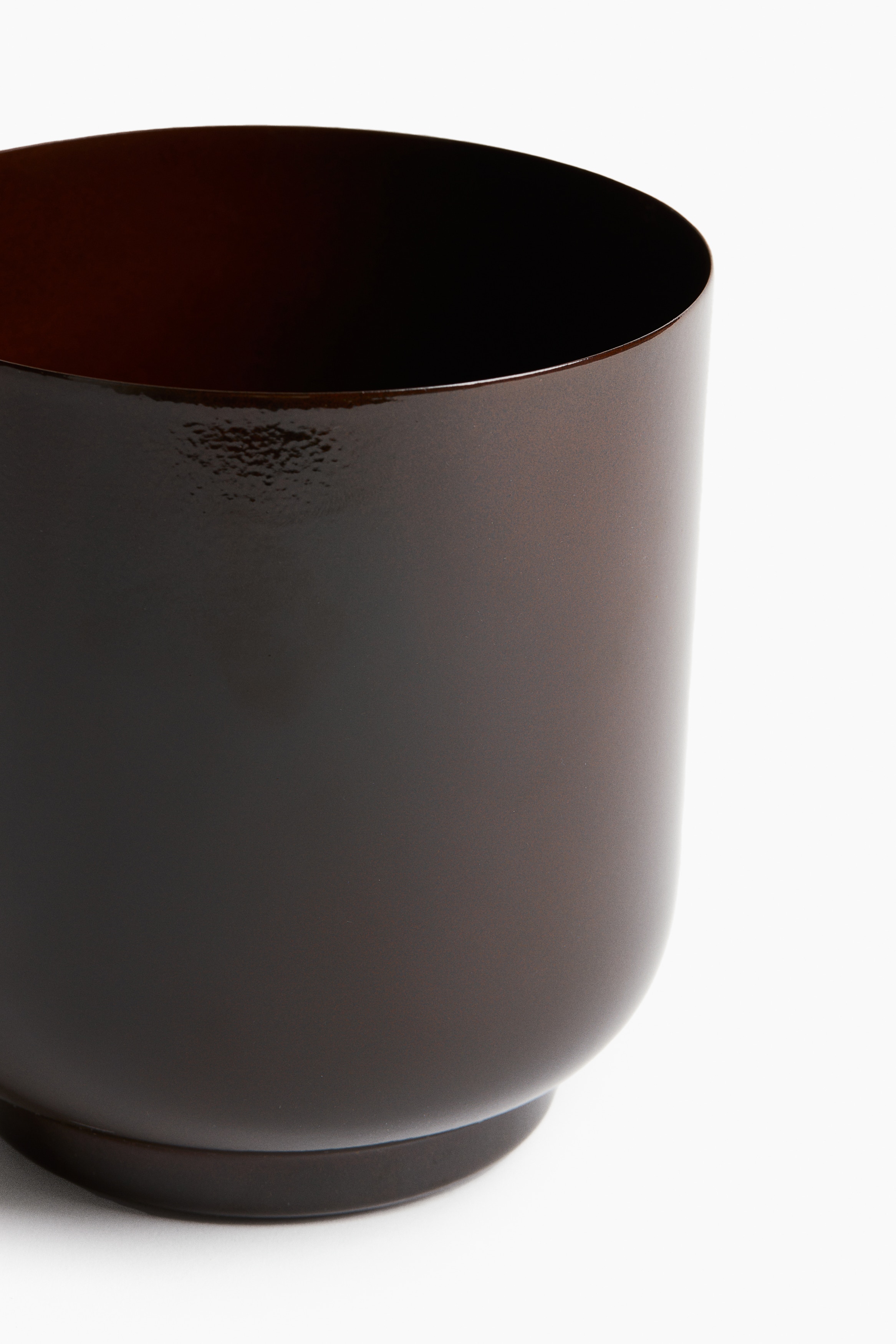 Light taupe Metal Plant Pot at H&M Home | H&M US