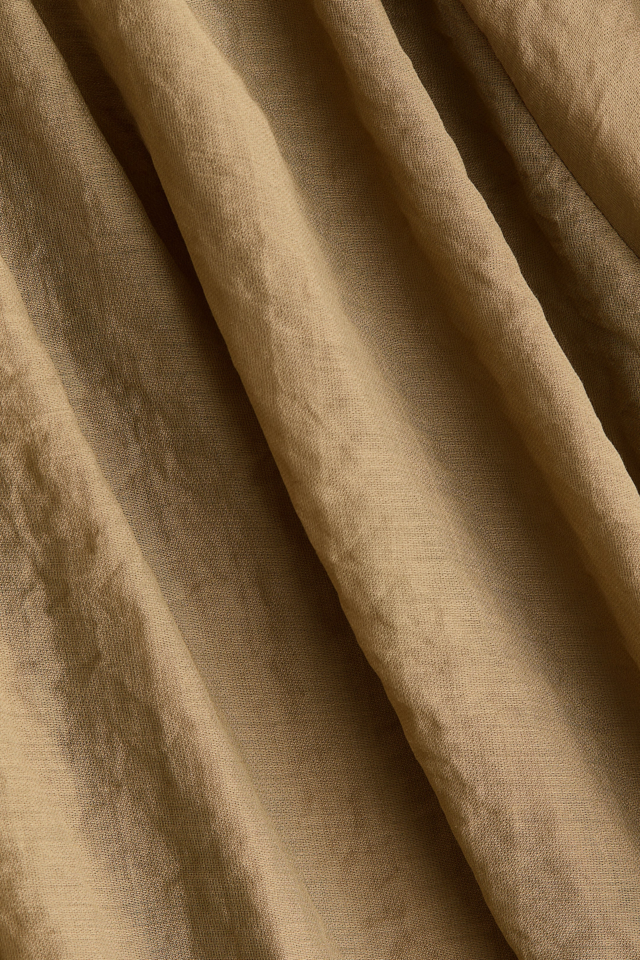 Voluminous Tie-Detail Dress