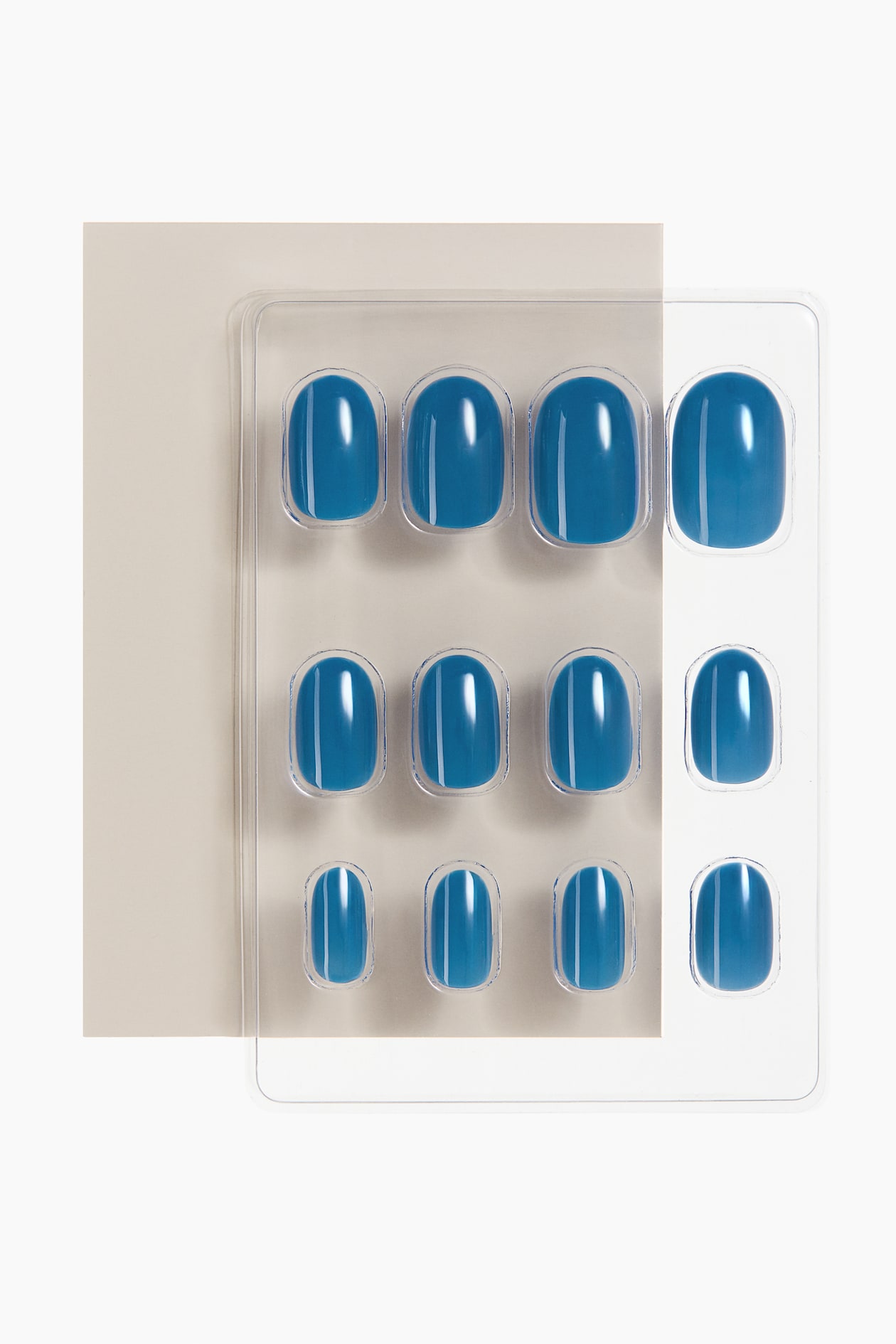 Press-on Nails - image 2
