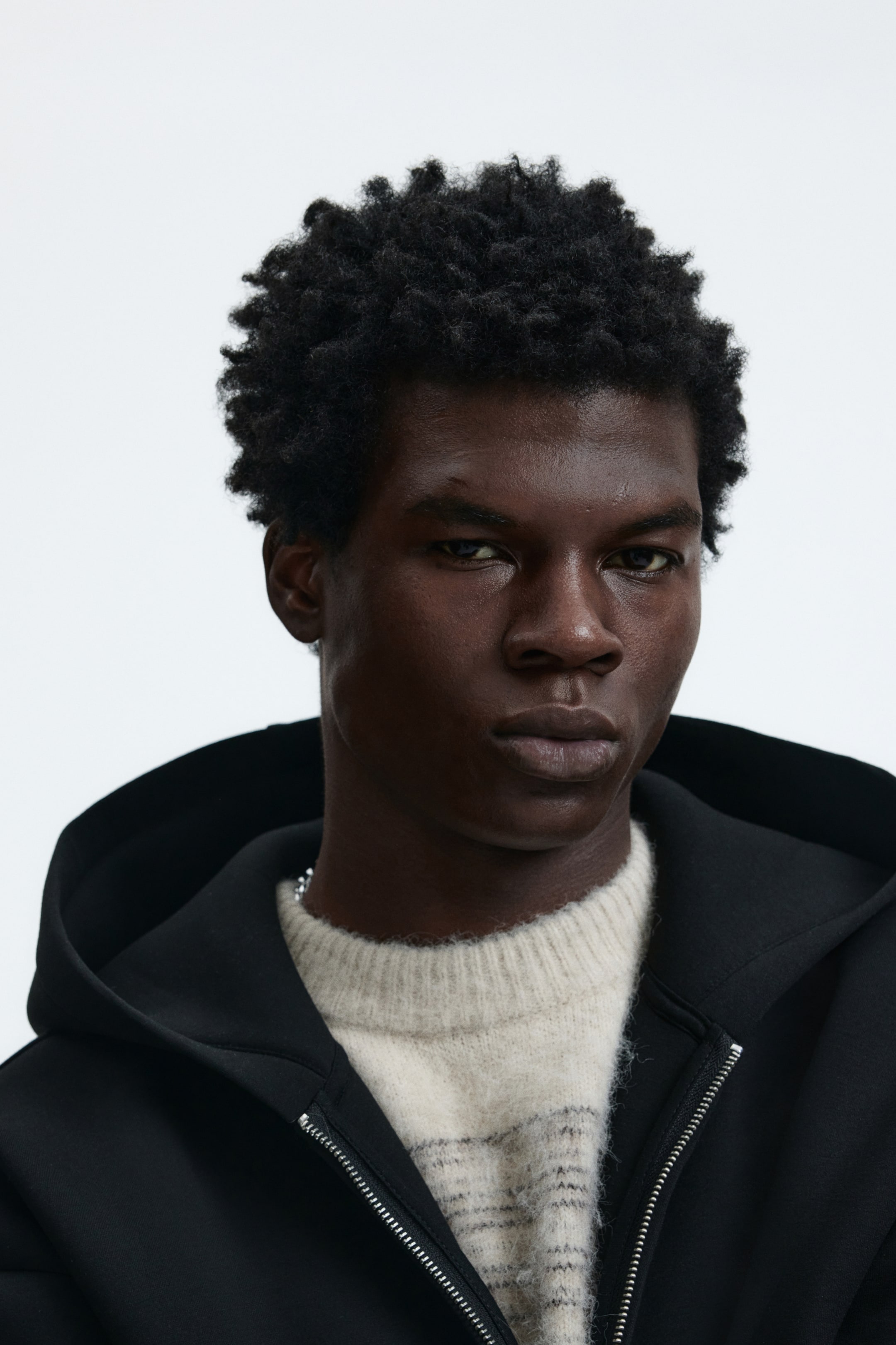 Ampliar la imagen: Sudadera Loose Fit con gorro y zíper - Negro - Men | H&M MX 3