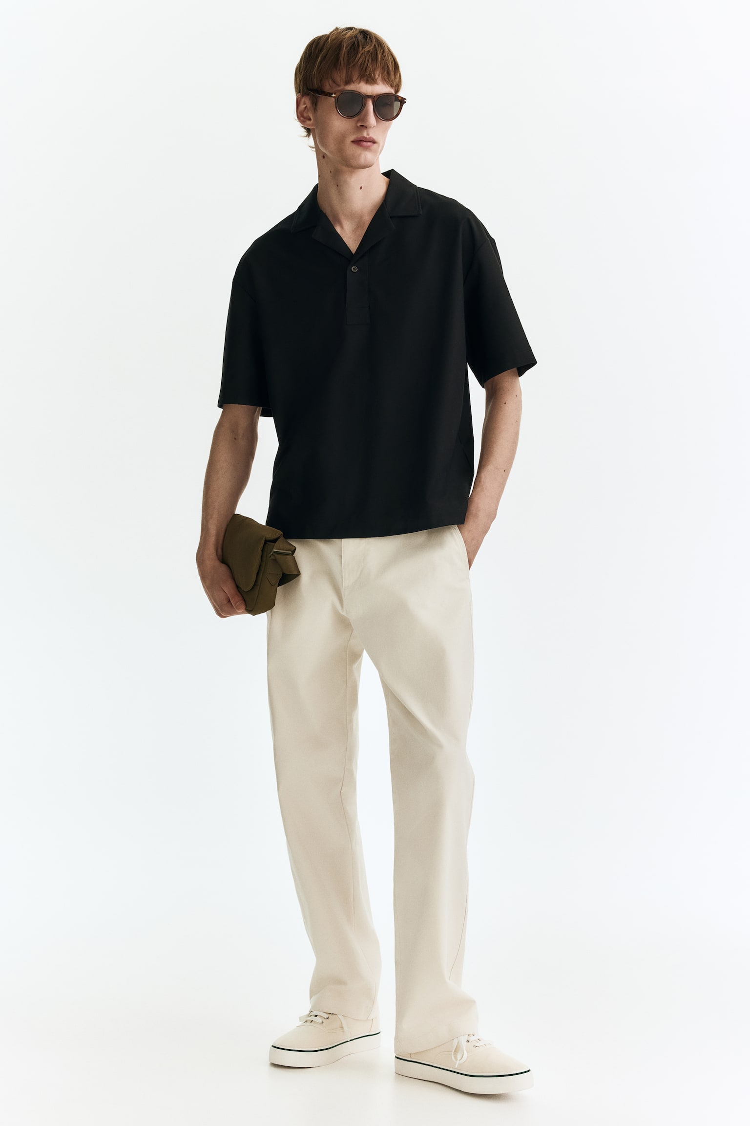 Loose Fit Polo shirt - Black/Dark brown/Beige/White/Pink/Black - 1