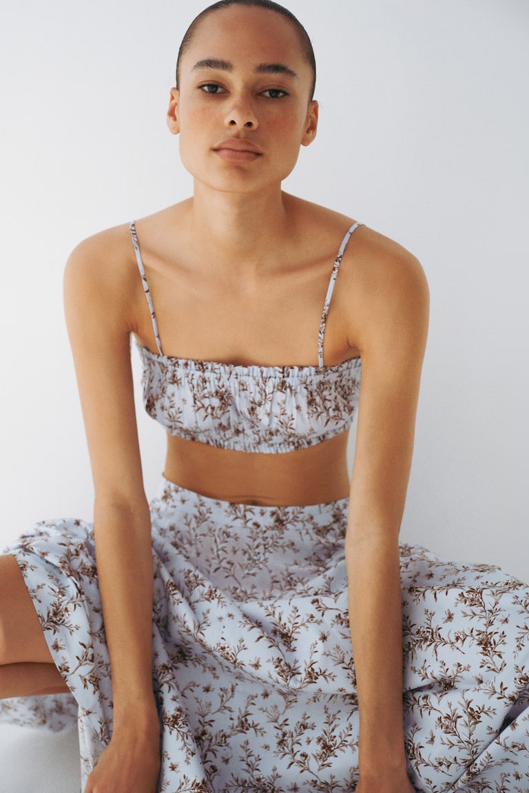 Bralet top s talasastim porubom