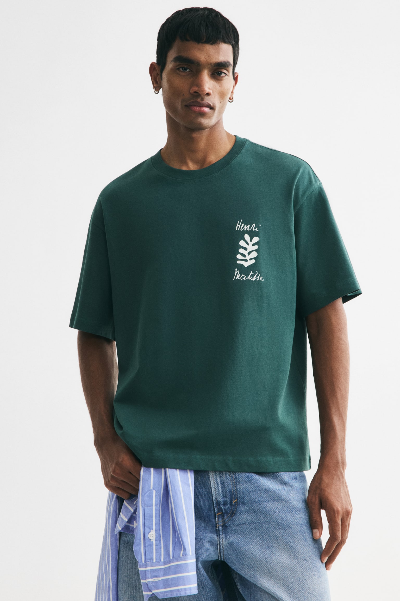Loose Fit T-shirt - Dark green/Henri Matisse/Black/Scarface/White/Keith Haring/Dark grey/Nirvana/White/Kodak/White/Smiley® Originals/Light blue/Monet/White/University of Michigan/White/Oasis/Black/Ramones - 1