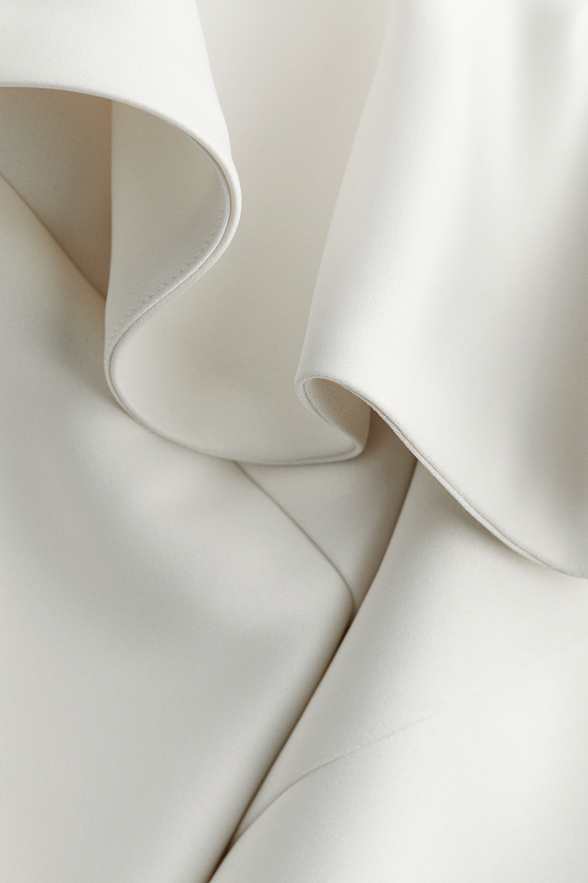 Flounce-trimmed V-neck top