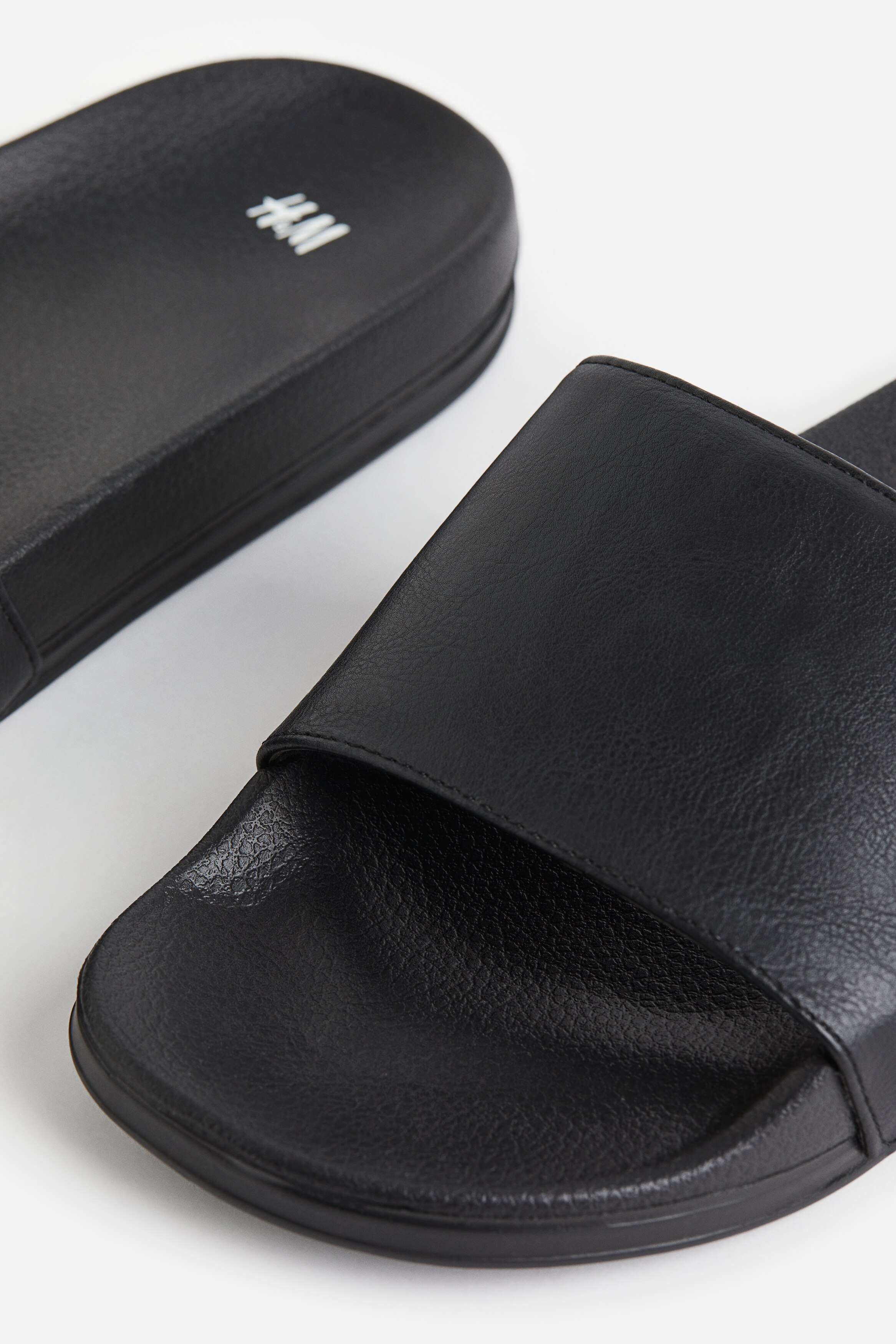 Pool slides - Black - Men | H\u0026M HK
