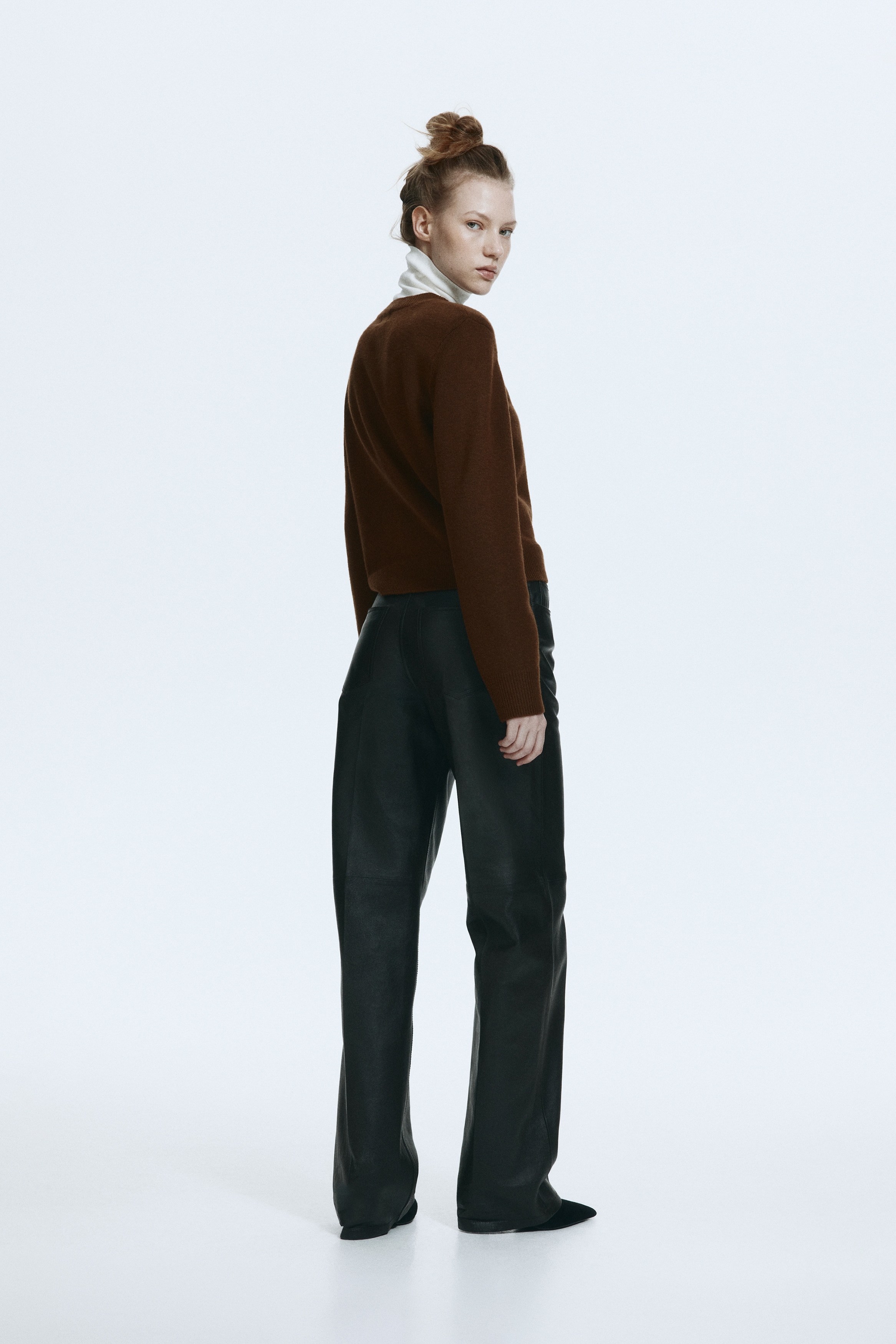 Shoulder-pad jumper