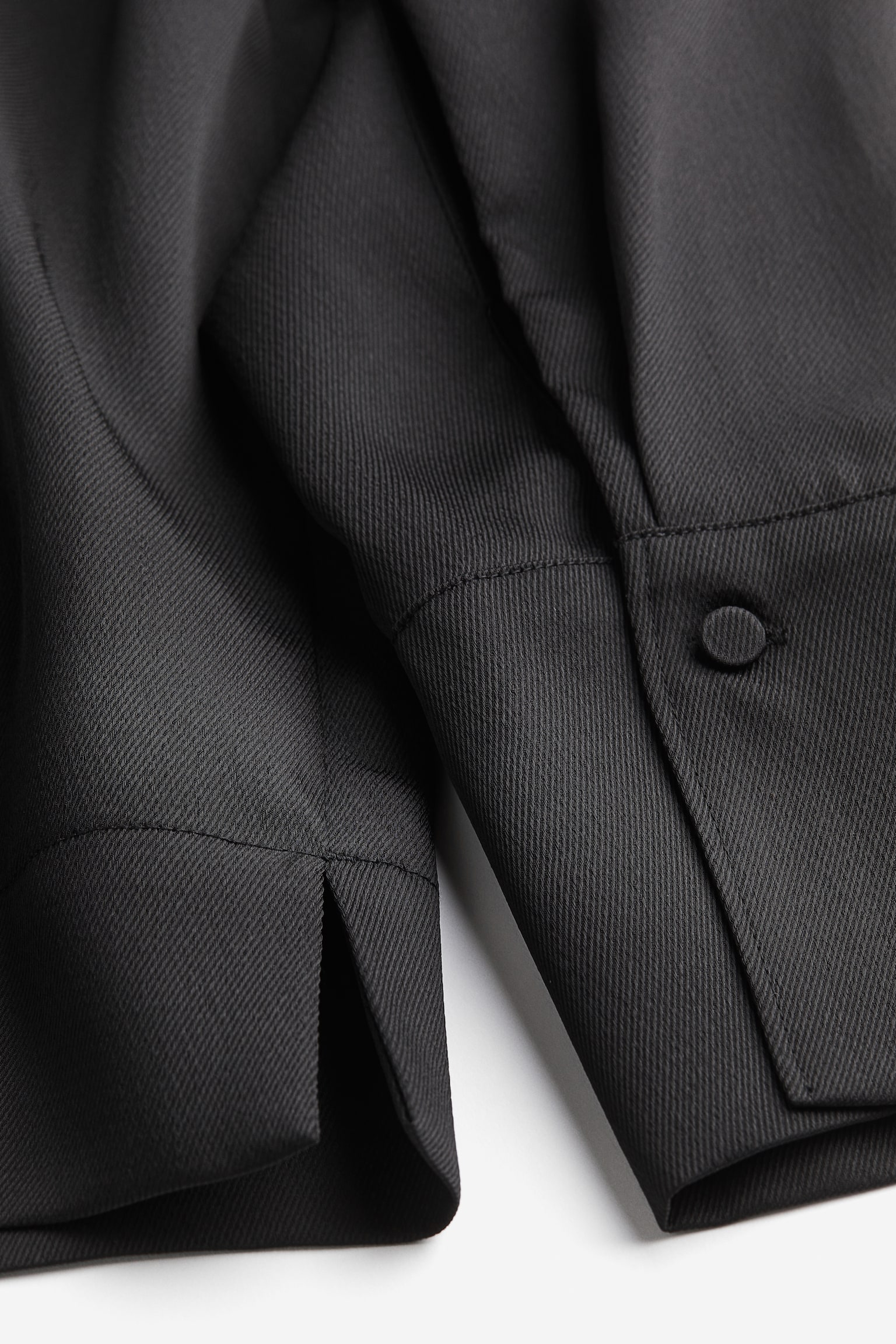 Shoulder-pad blouse - Black/White - 2