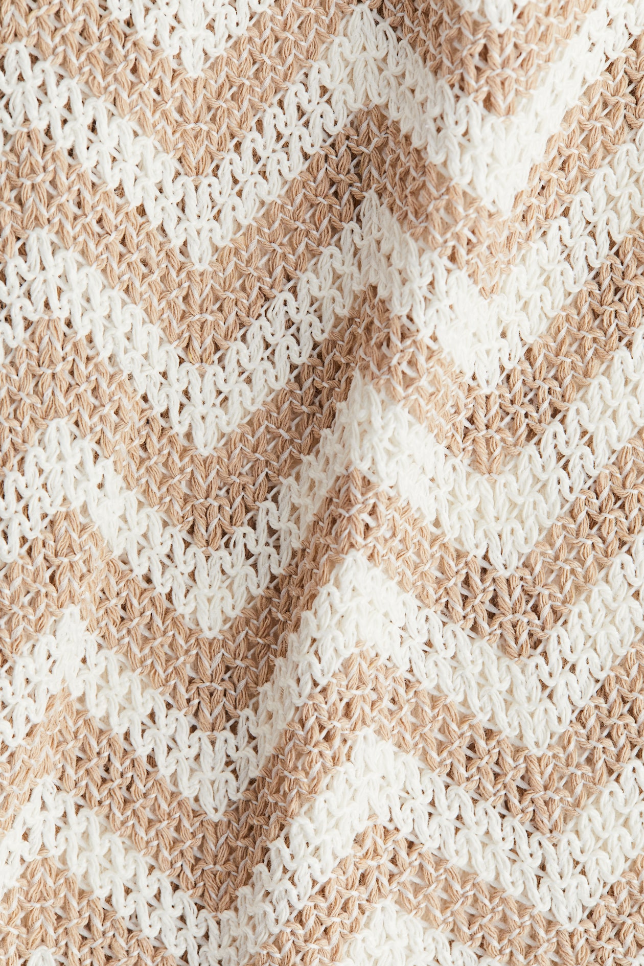Tie-Front Jacquard-Knit Vest - image 3