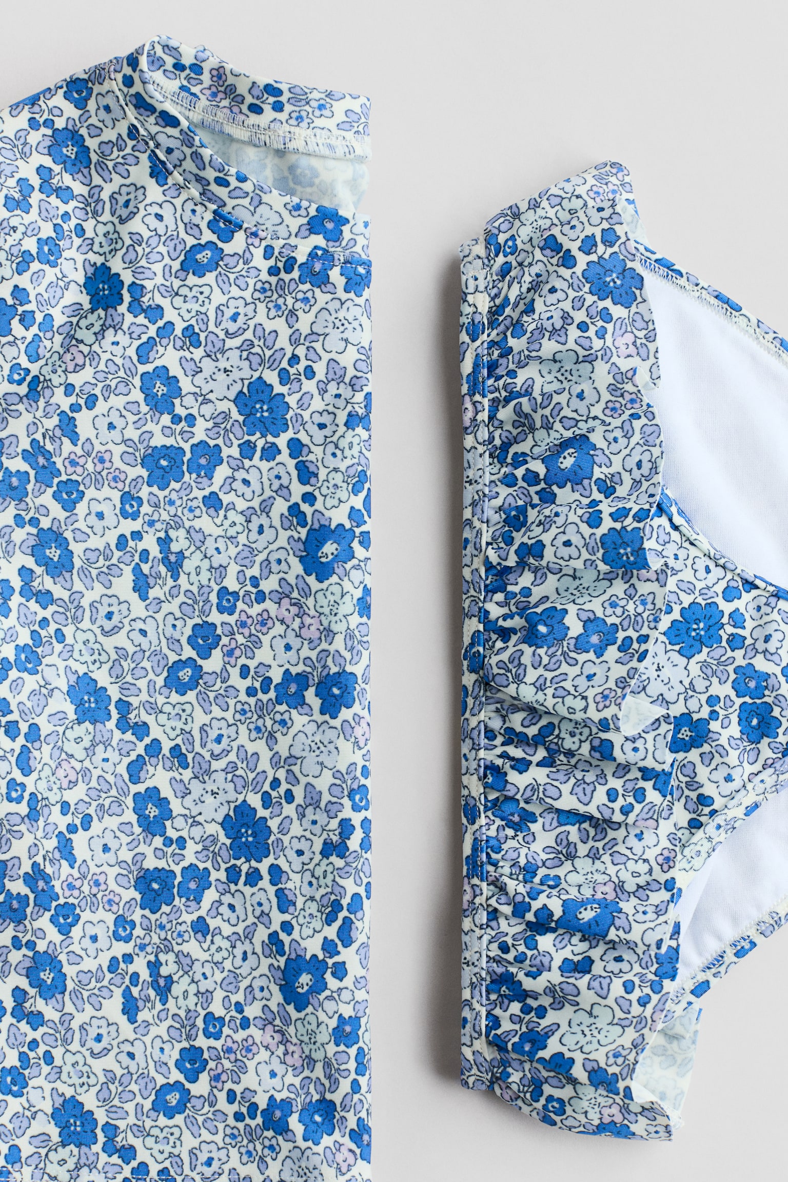 UPF 50 Sun protection set - Blue/Floral - 2