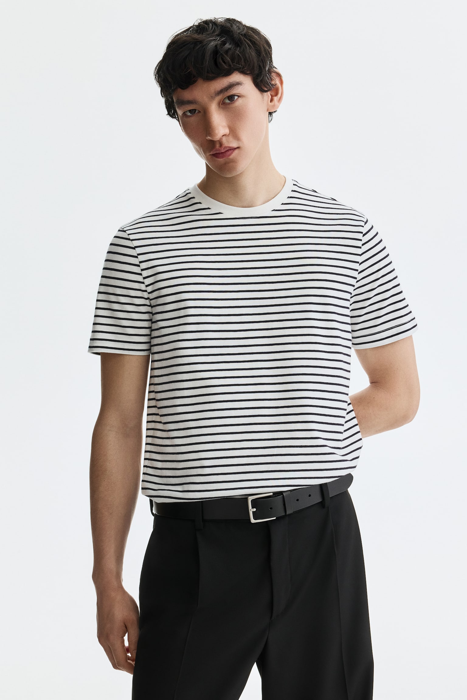 Slim Fit T-shirt - White/Black striped/Navy blue/Khaki green/Dark brown/Black/White - 4