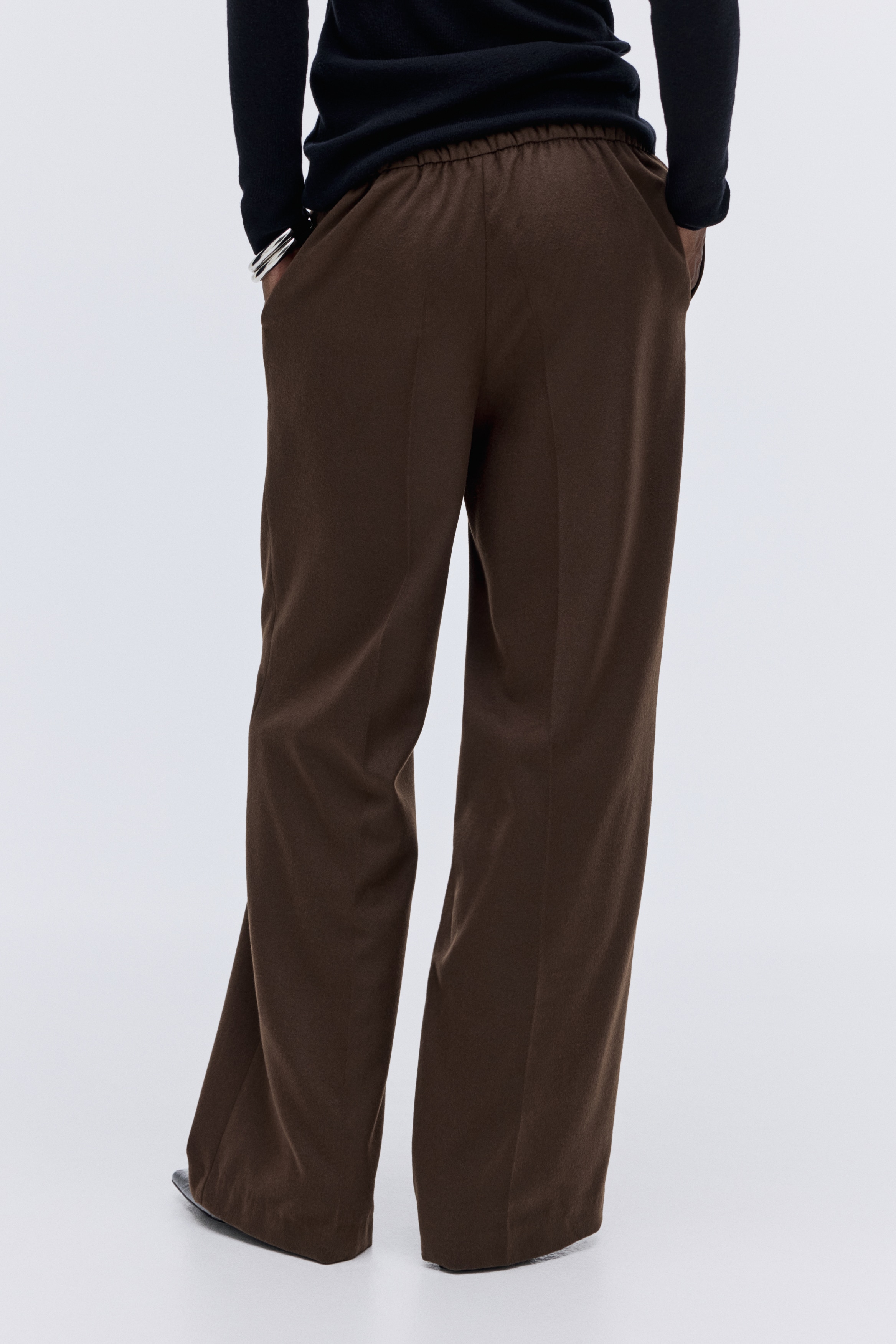 Drawstring trousers