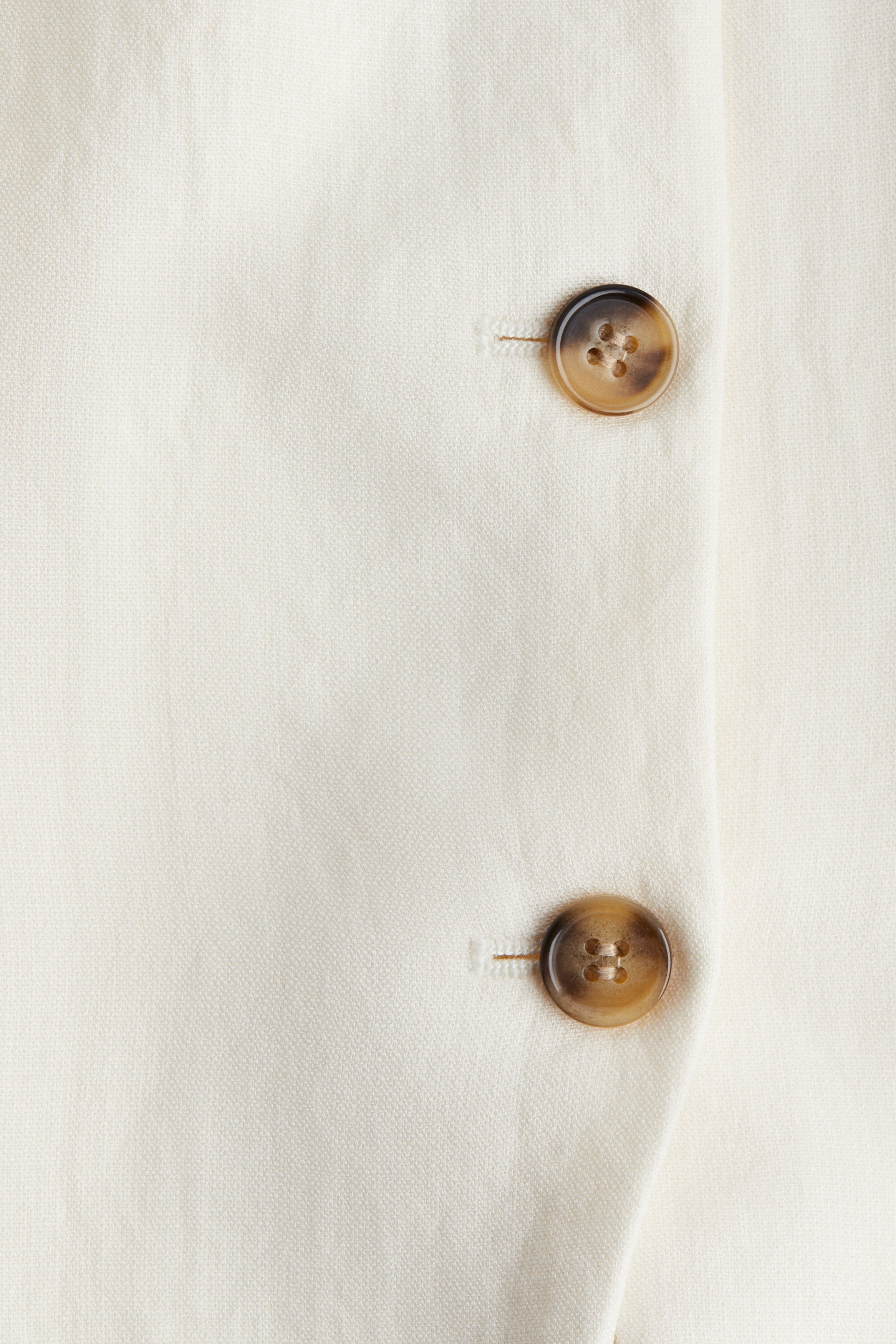 Tapered-waist waistcoat