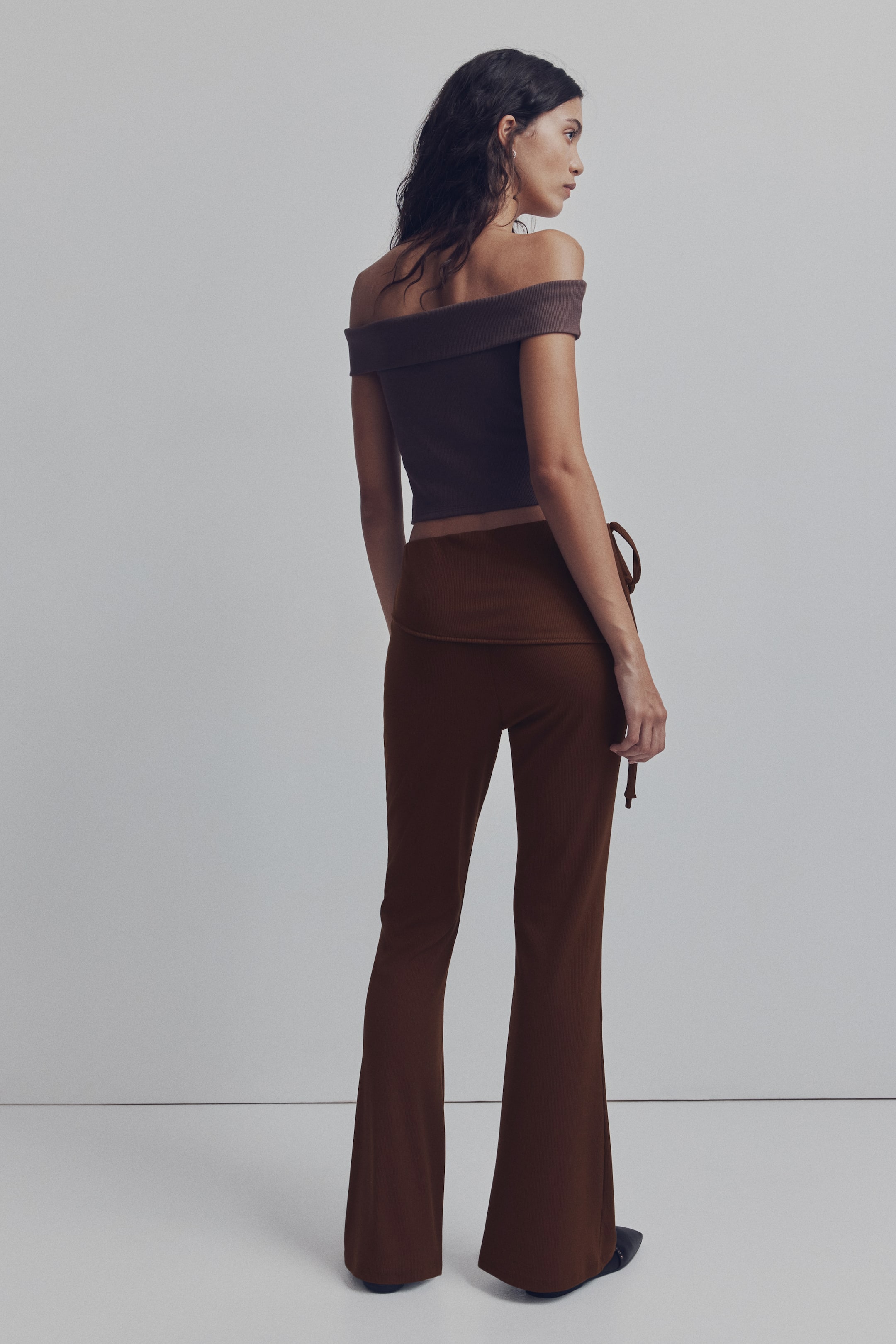 View larger image: Flared trousers - Brown - Ladies | H&M IN 4