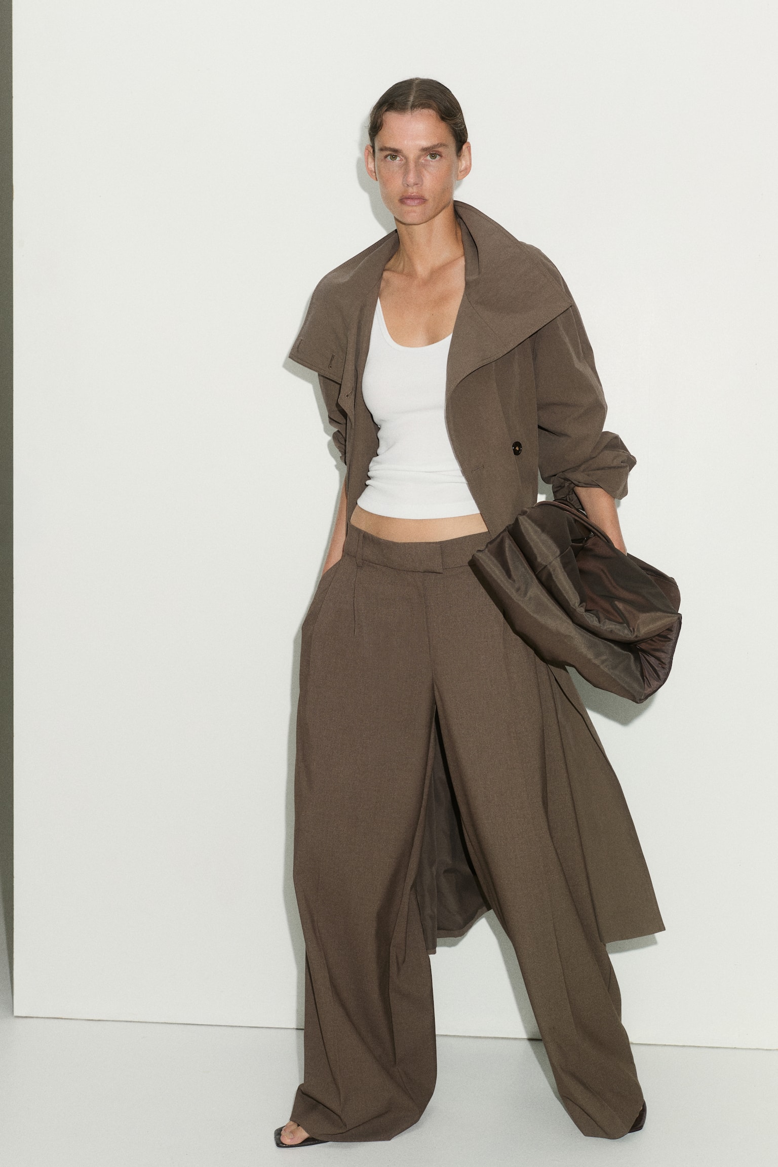 Wide tailored trousers - Mörk mullvad/Svart/Mörkbrun - 1