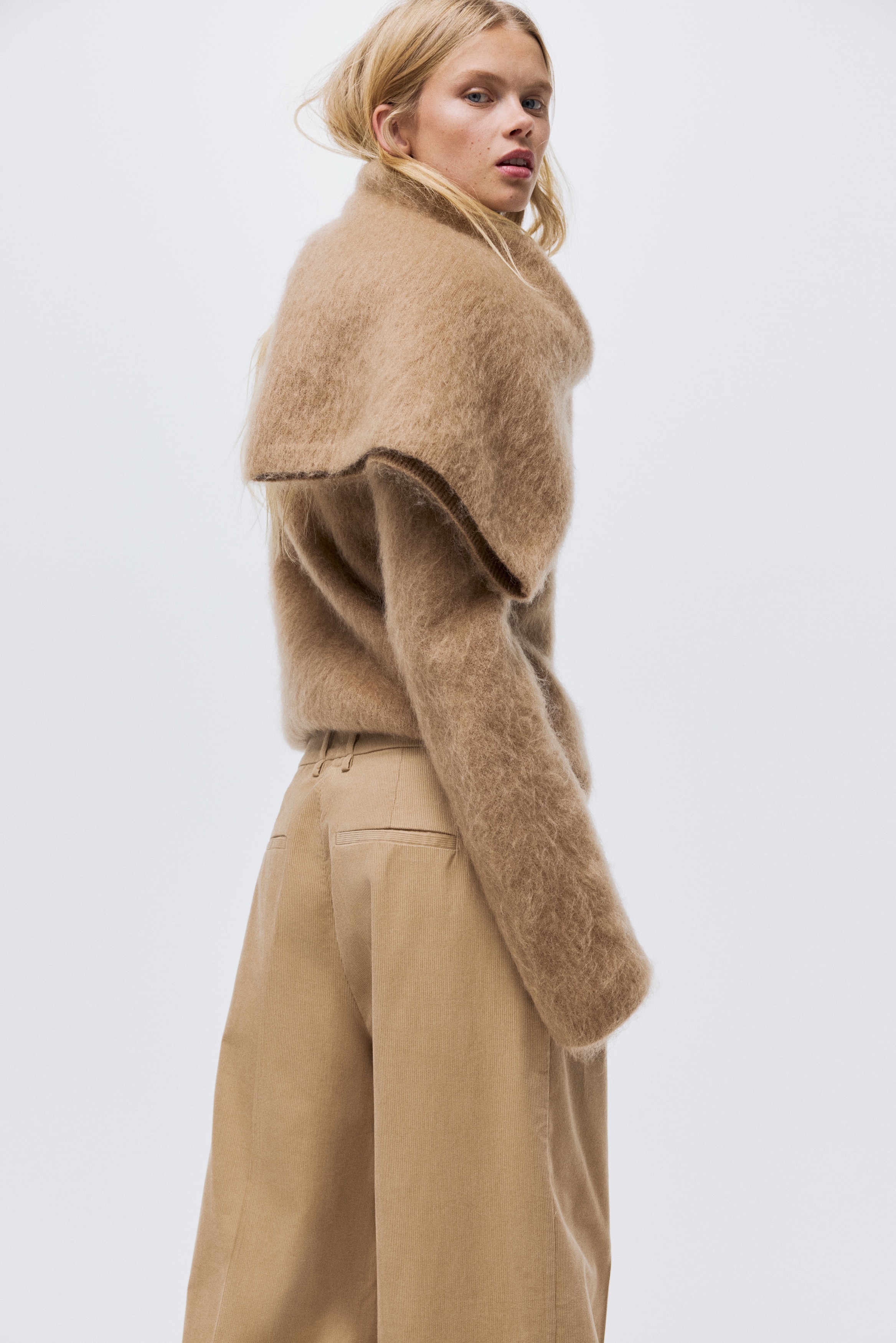 Wide corduroy trousers