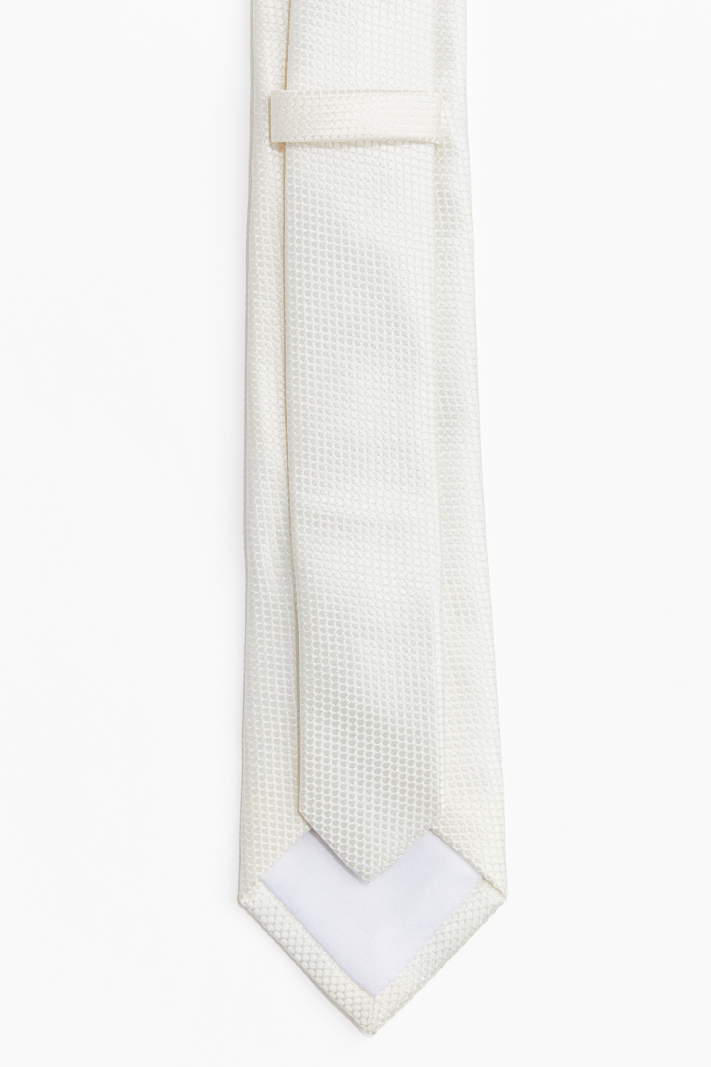 Textured tie