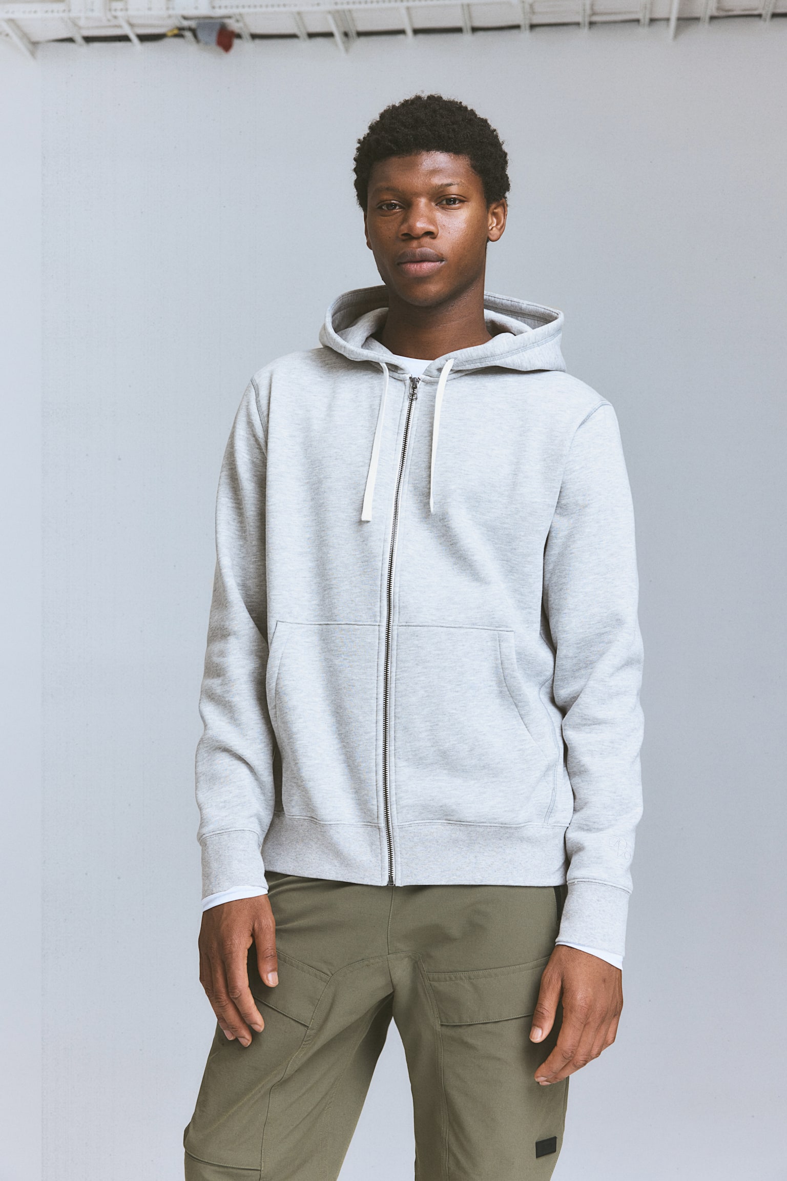 Regular Fit Zip-through sports hoodie - Light grey marl - 2