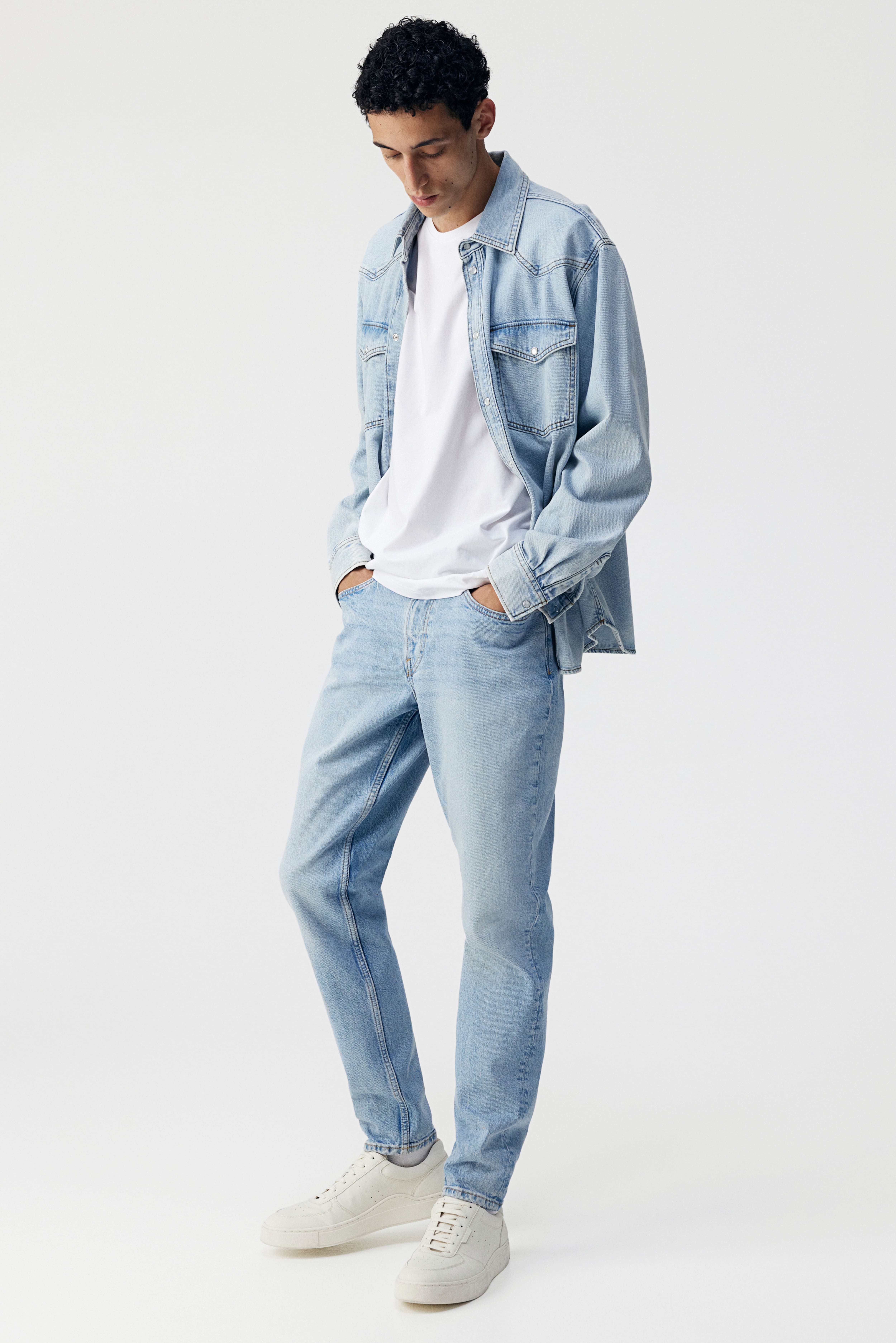 Regular Tapered Jeans