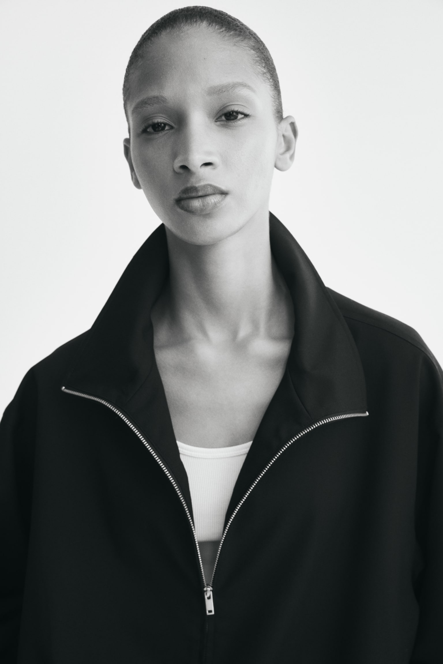 Женская куртка H&M Oversized Bubble-Hem, цвет: Чёрный — фото 3