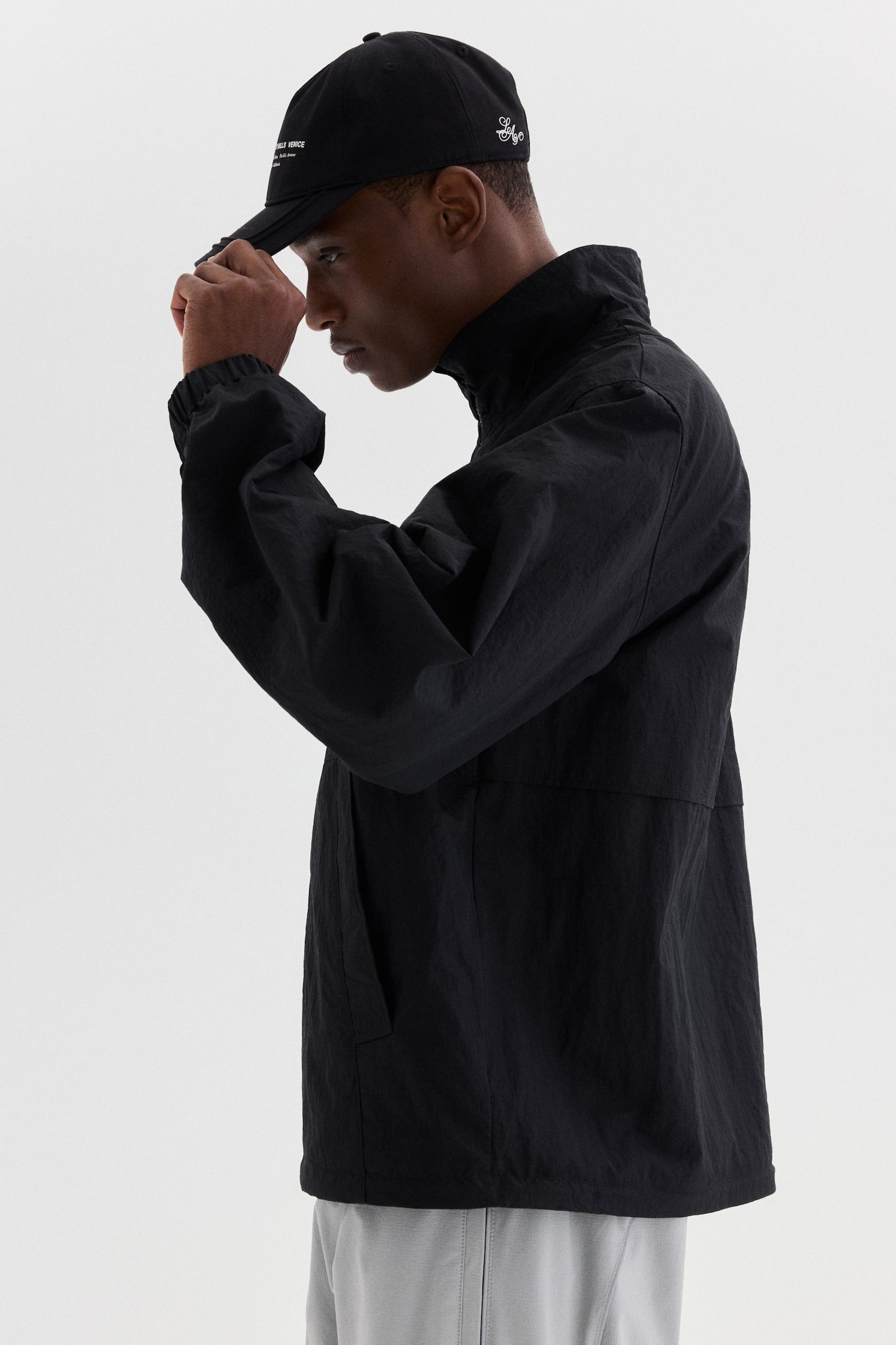 Water-repellent windbreaker - Black/Light grey - 6