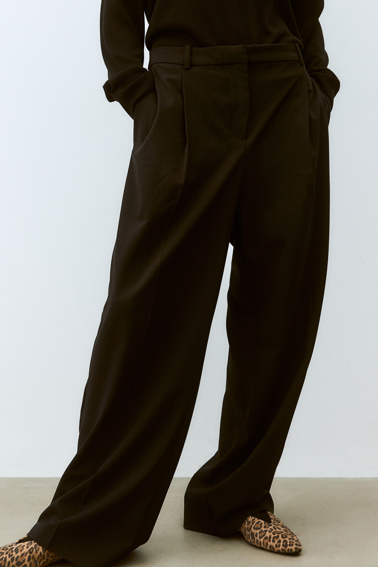 Wide trousers - Black/Grey marl/Burgundy/Beige/Dark grey/Pinstriped/Dark brown/Beige/Light beige/Light beige - 5