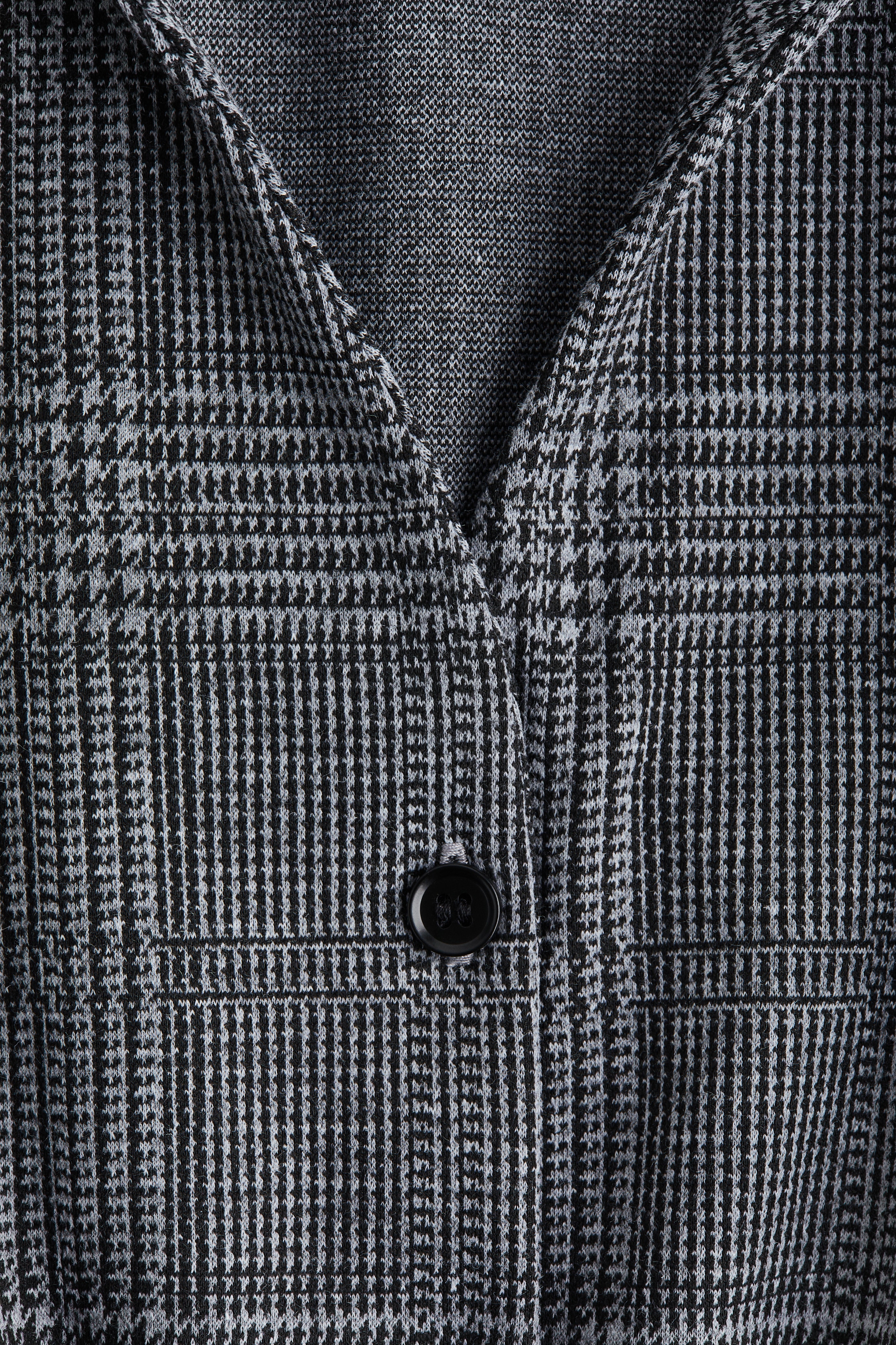 Collared waistcoat