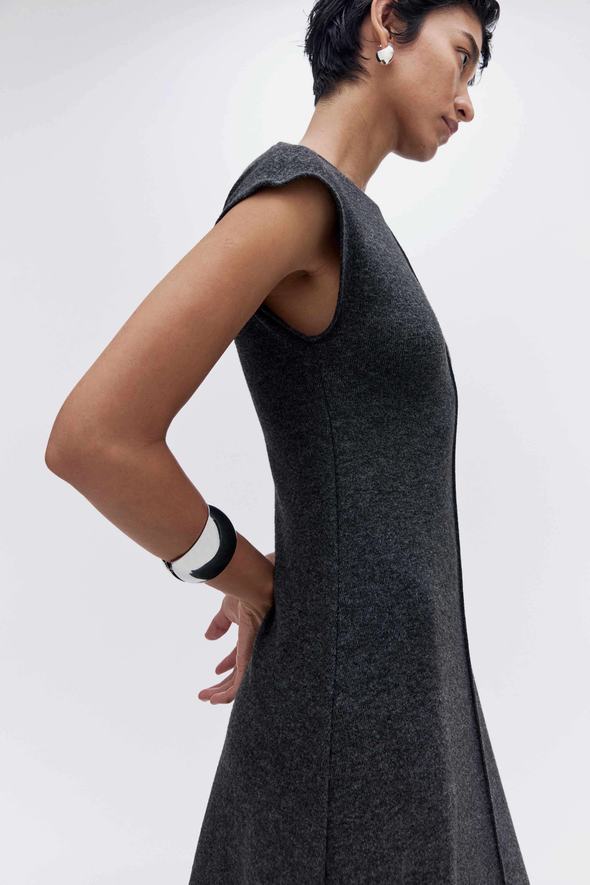 Cap-sleeved jersey dress