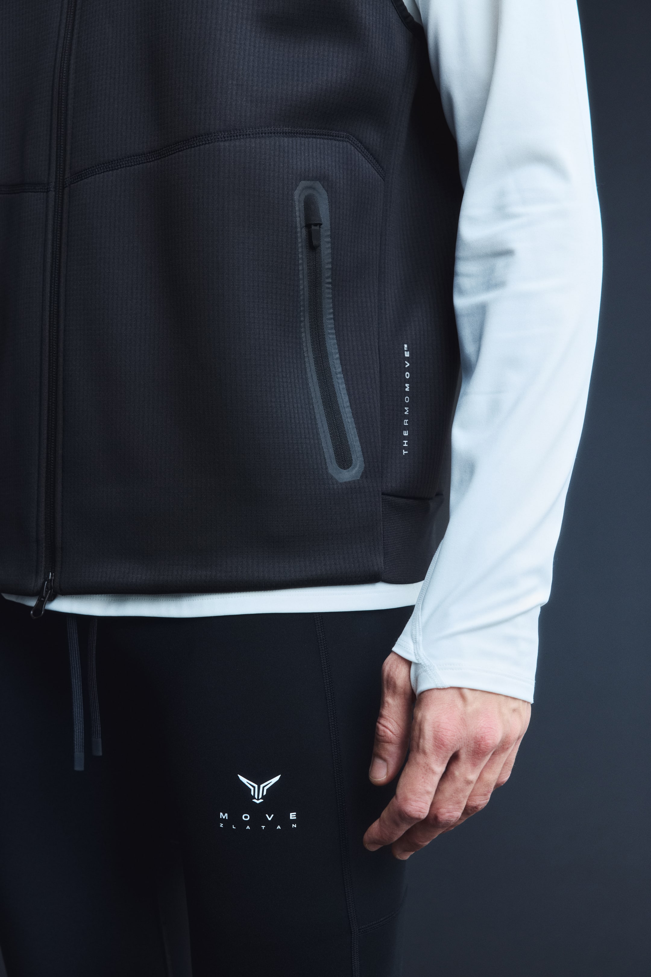 View larger image: Sports Vest with ThermoMove™ - Black/Move Zlatan - Men | H&M CA 4