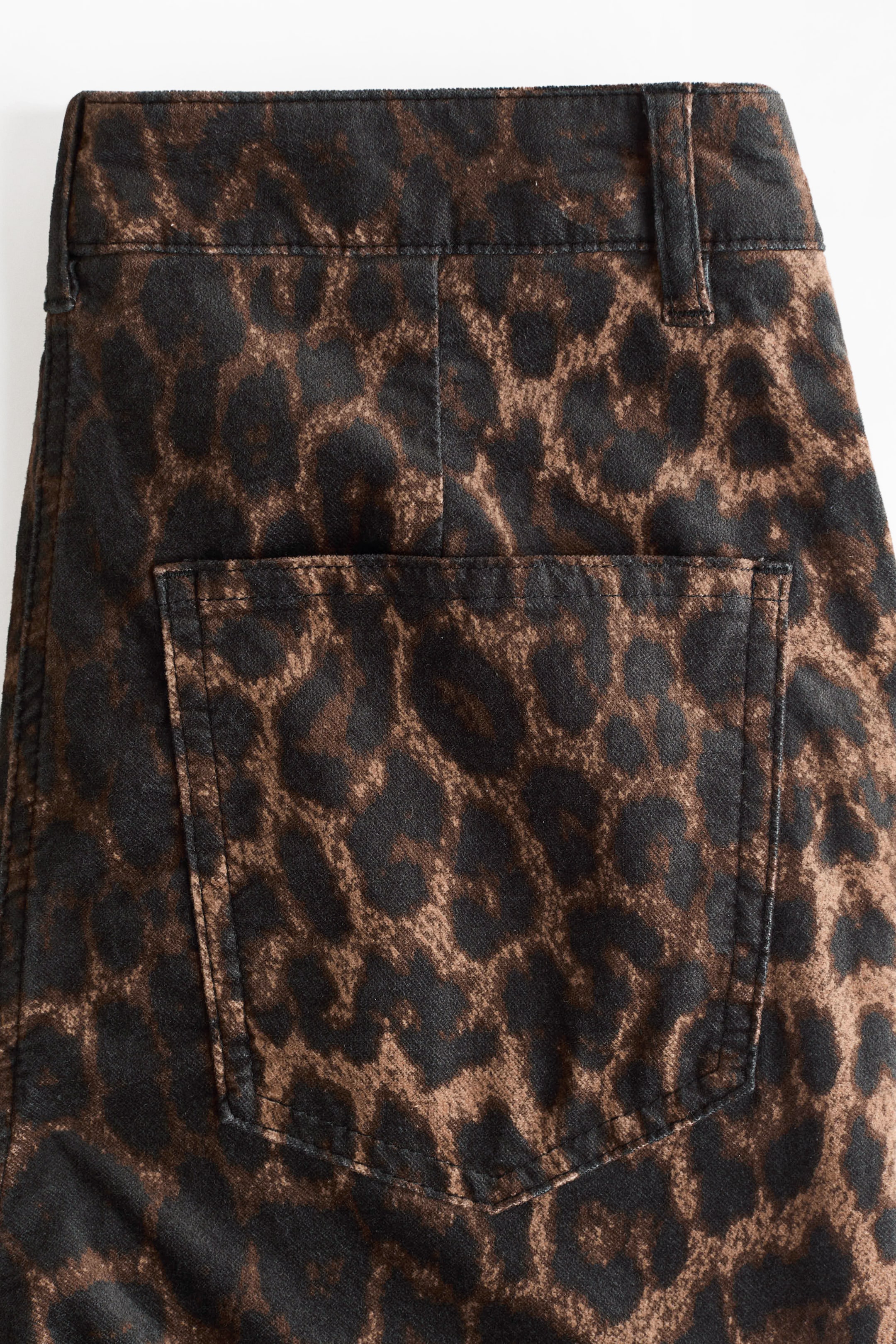 Velvet Barrel-Leg Pants