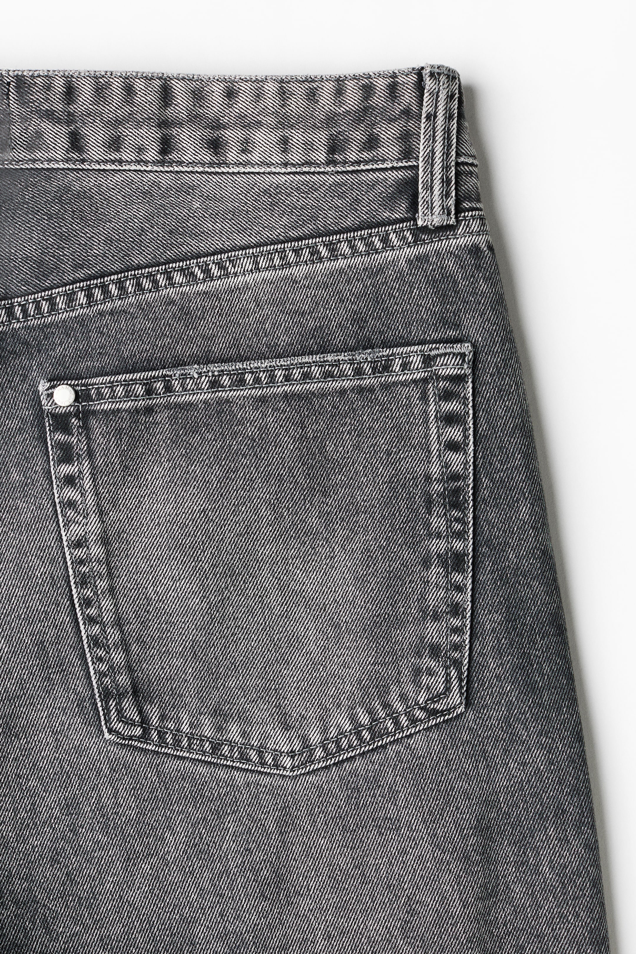 Loose Bootcut Jeans
