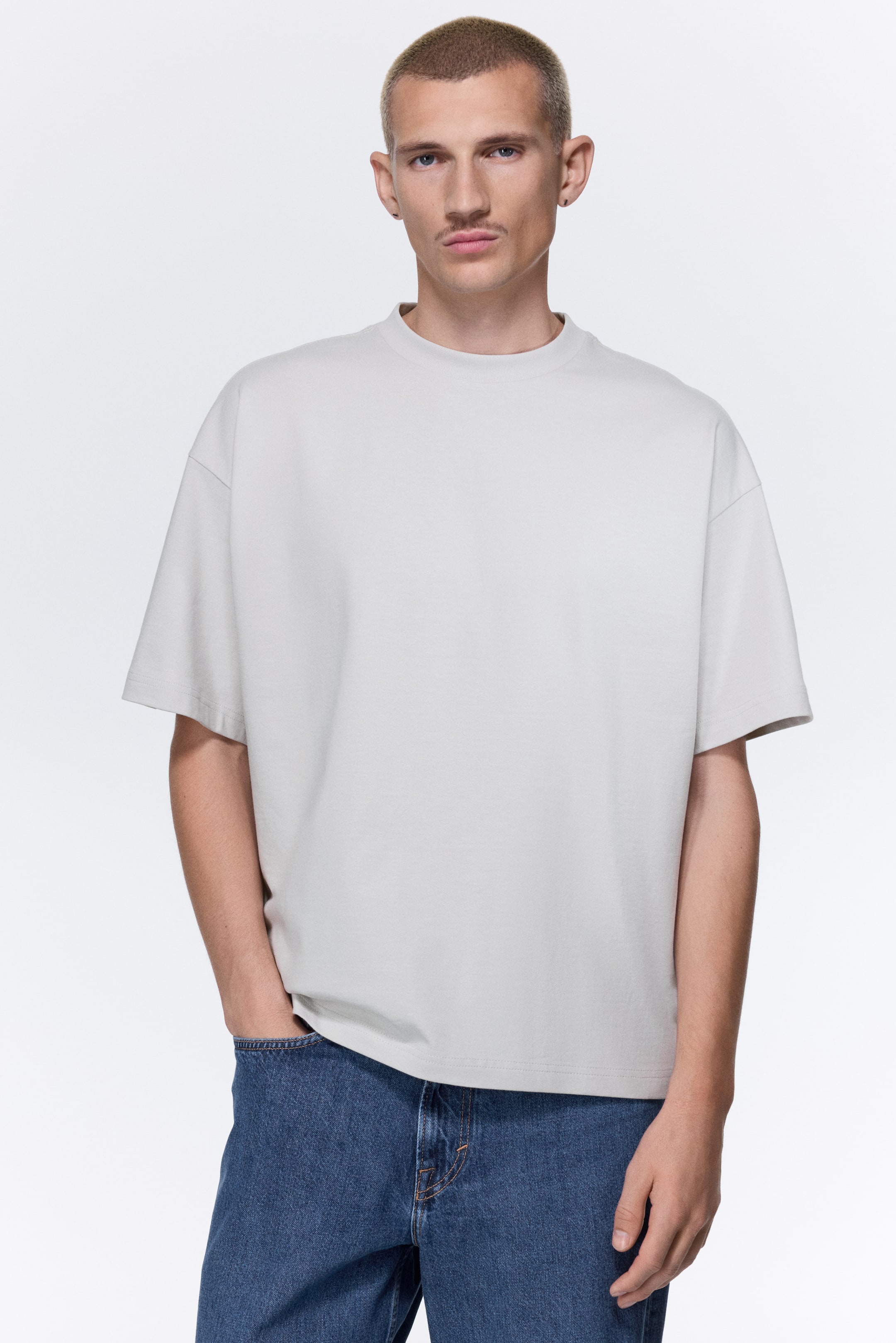 Zobacz większy obraz: Bawełniany T-shirt Oversized Fit - Jasnoszary - ON | H&M PL 1